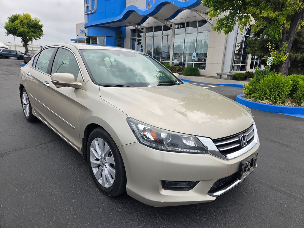 2015 Honda Accord's photo