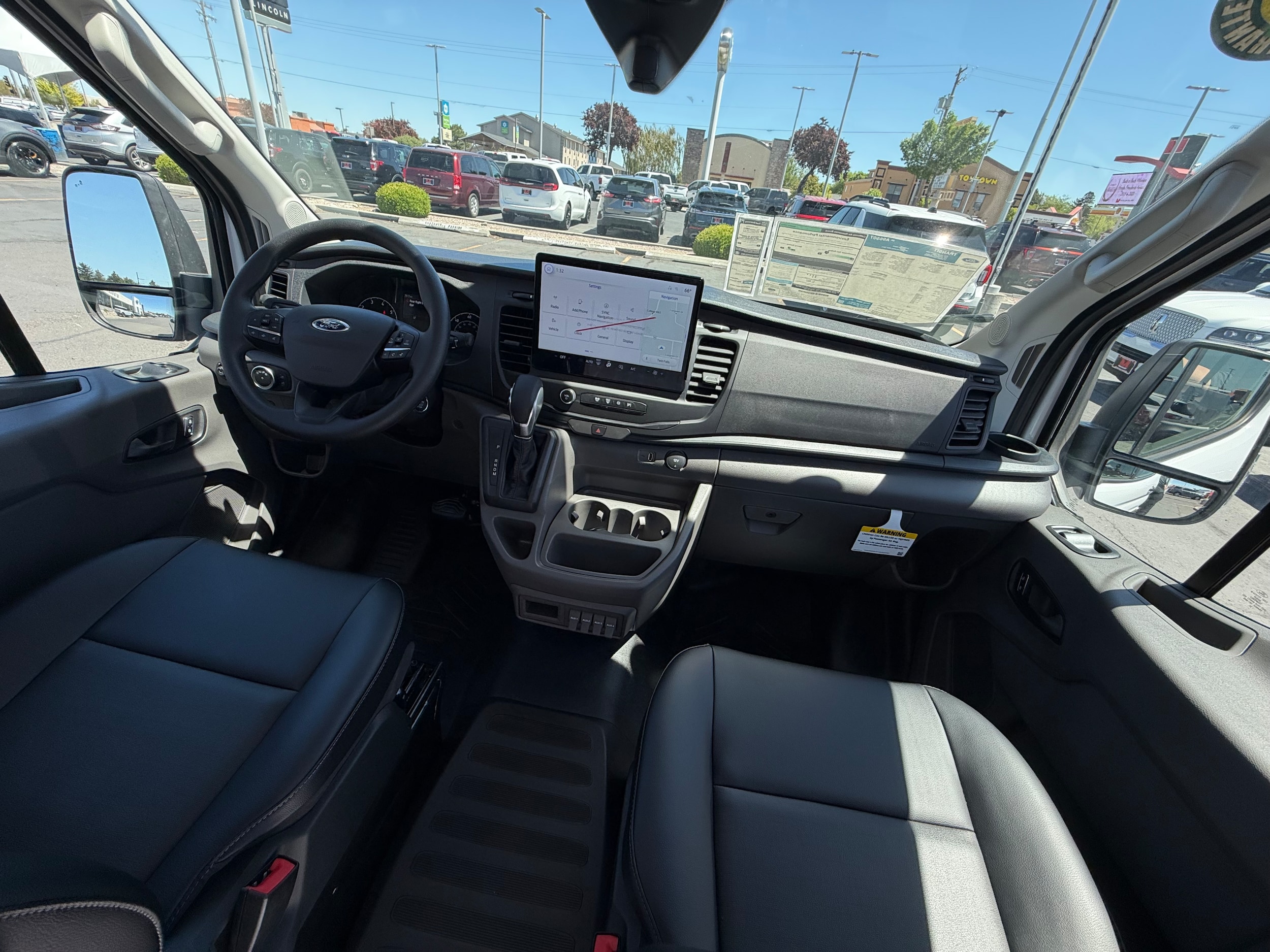 2025 Ford Transit Van Base - Photo 31