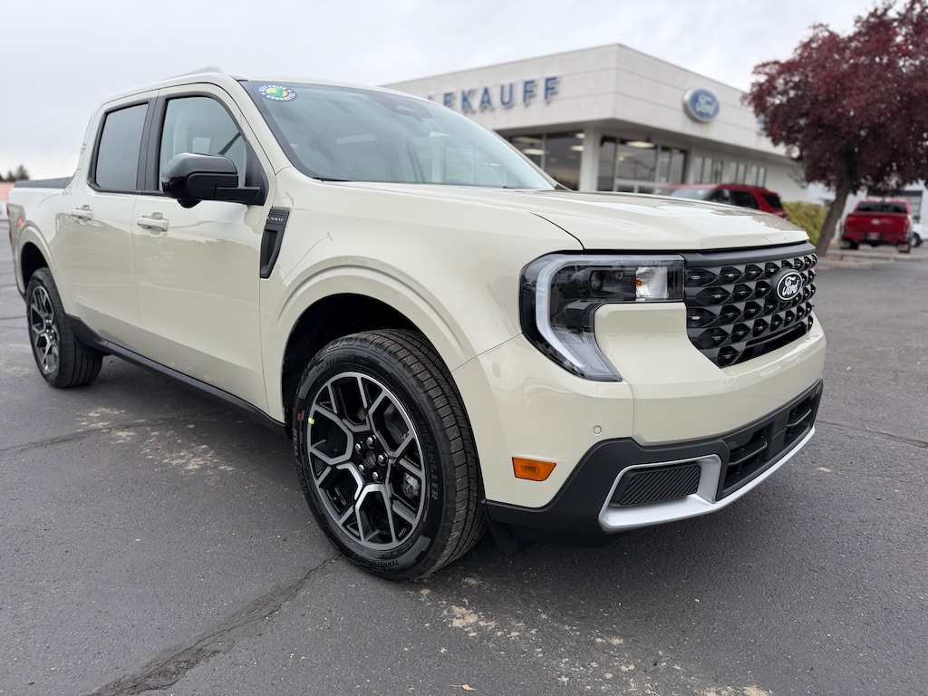 New 2025 Ford Maverick Lariat AWD Supercrew