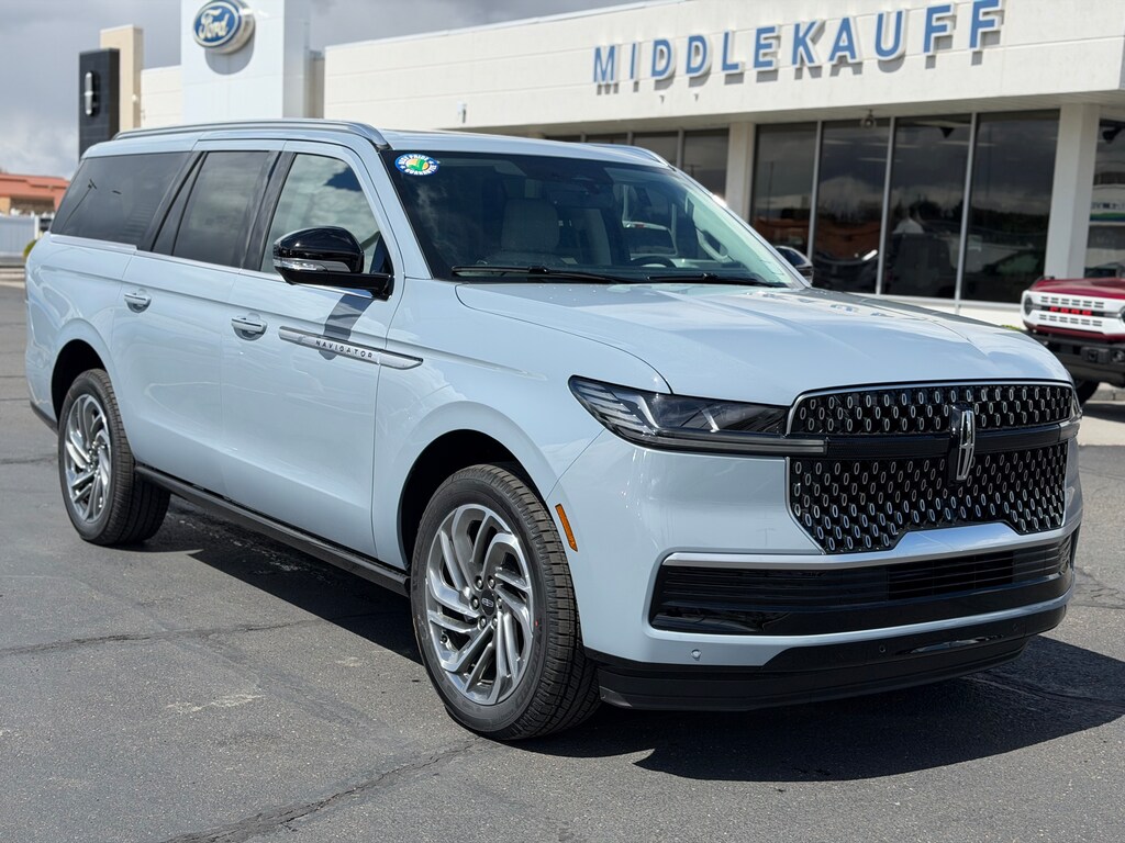 New 2026 Lincoln Navigator L Reserve SUV