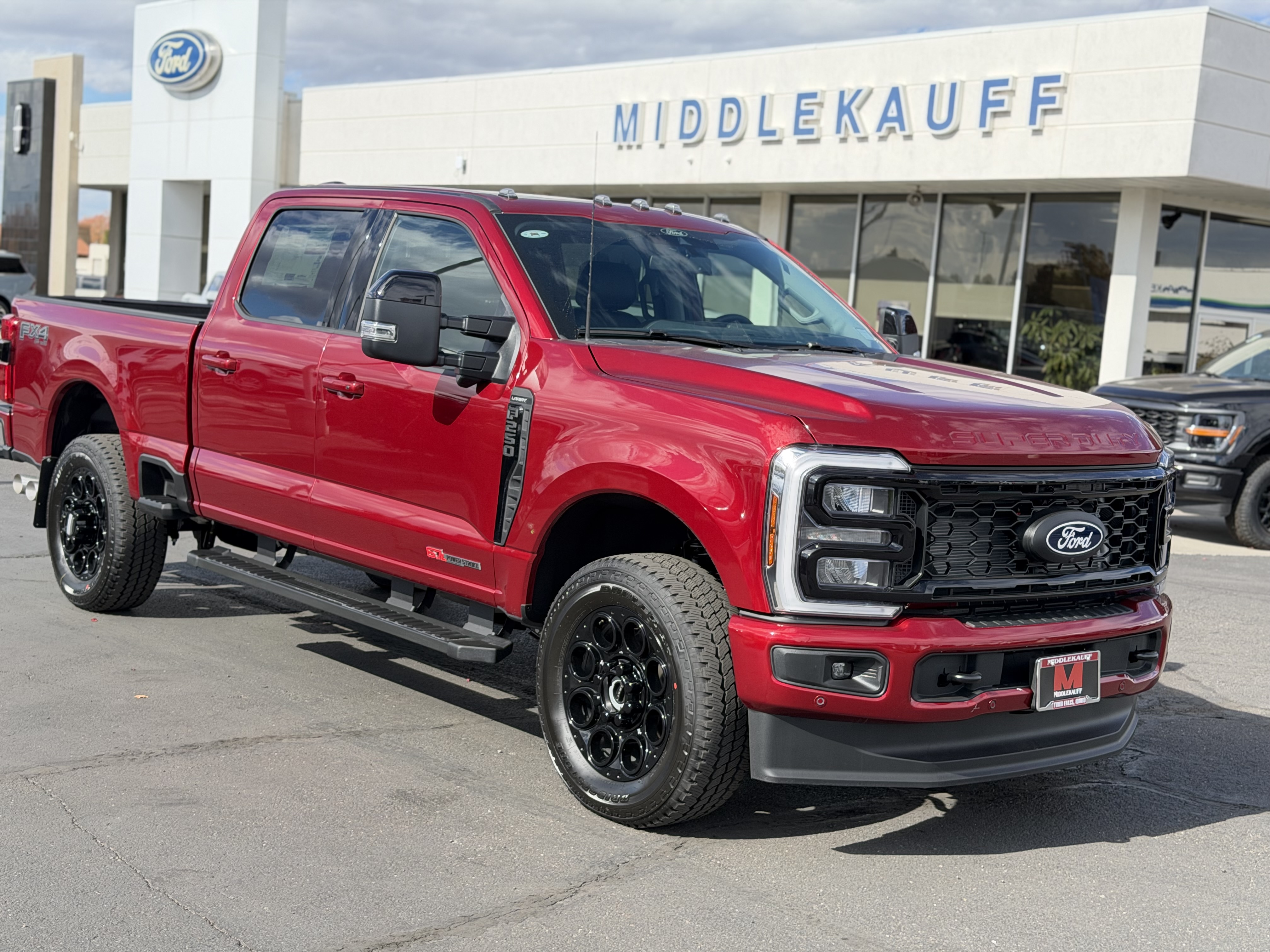 New 2027 Ford F-250 F-250® Lariat® TRUCK