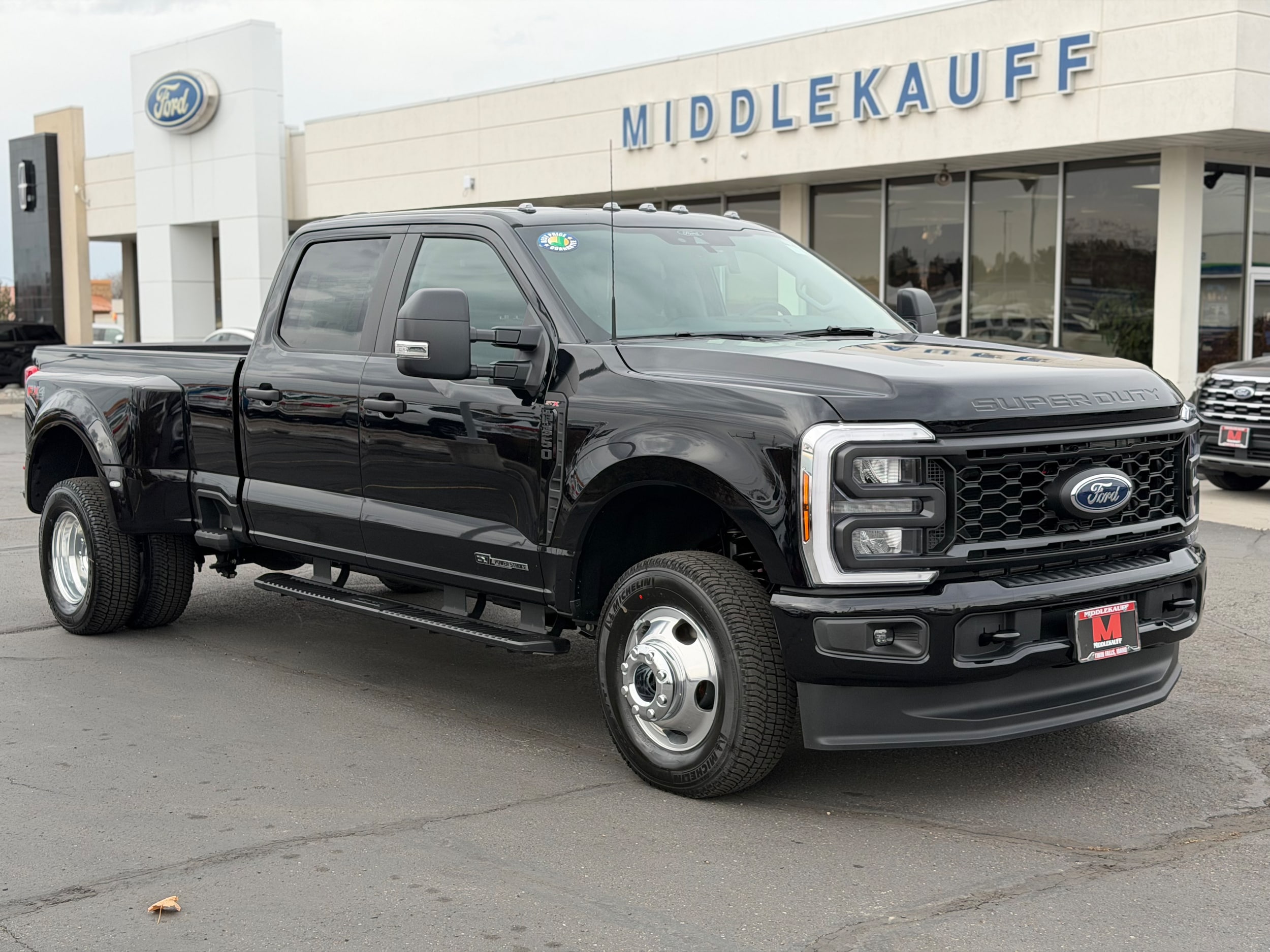 2026 Ford F-350 Super Duty XL's photo