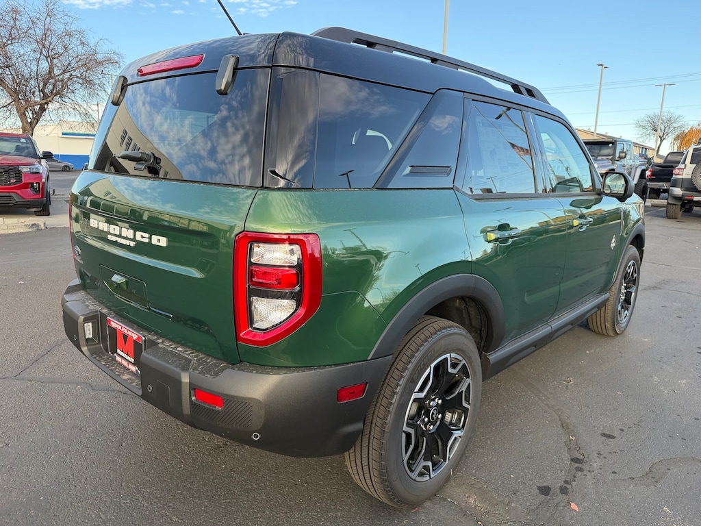 New 2025 Ford Bronco Sport Outer Banks SUV