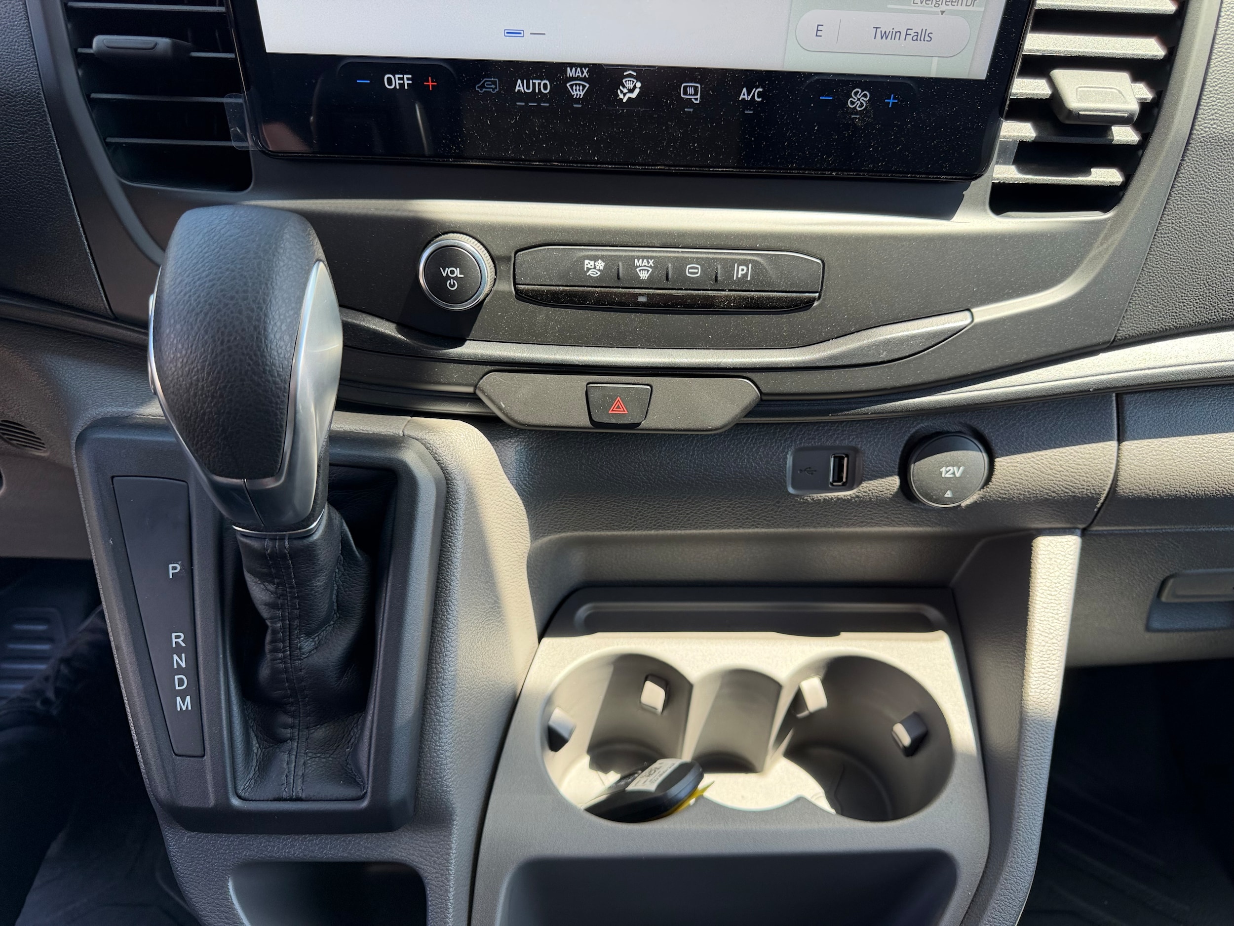 2025 Ford Transit Van Base - Photo 17