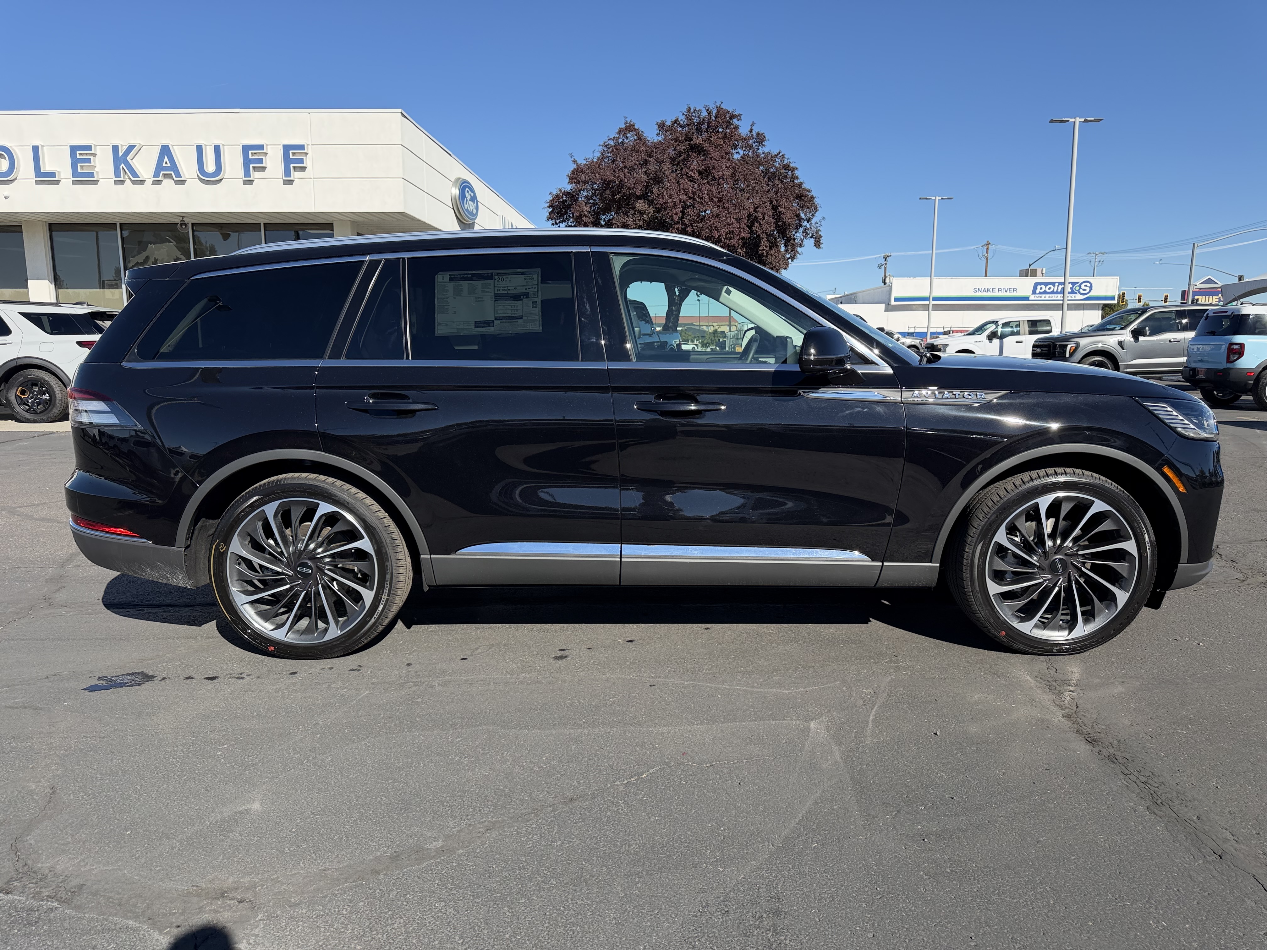 New 2027 Lincoln Aviator