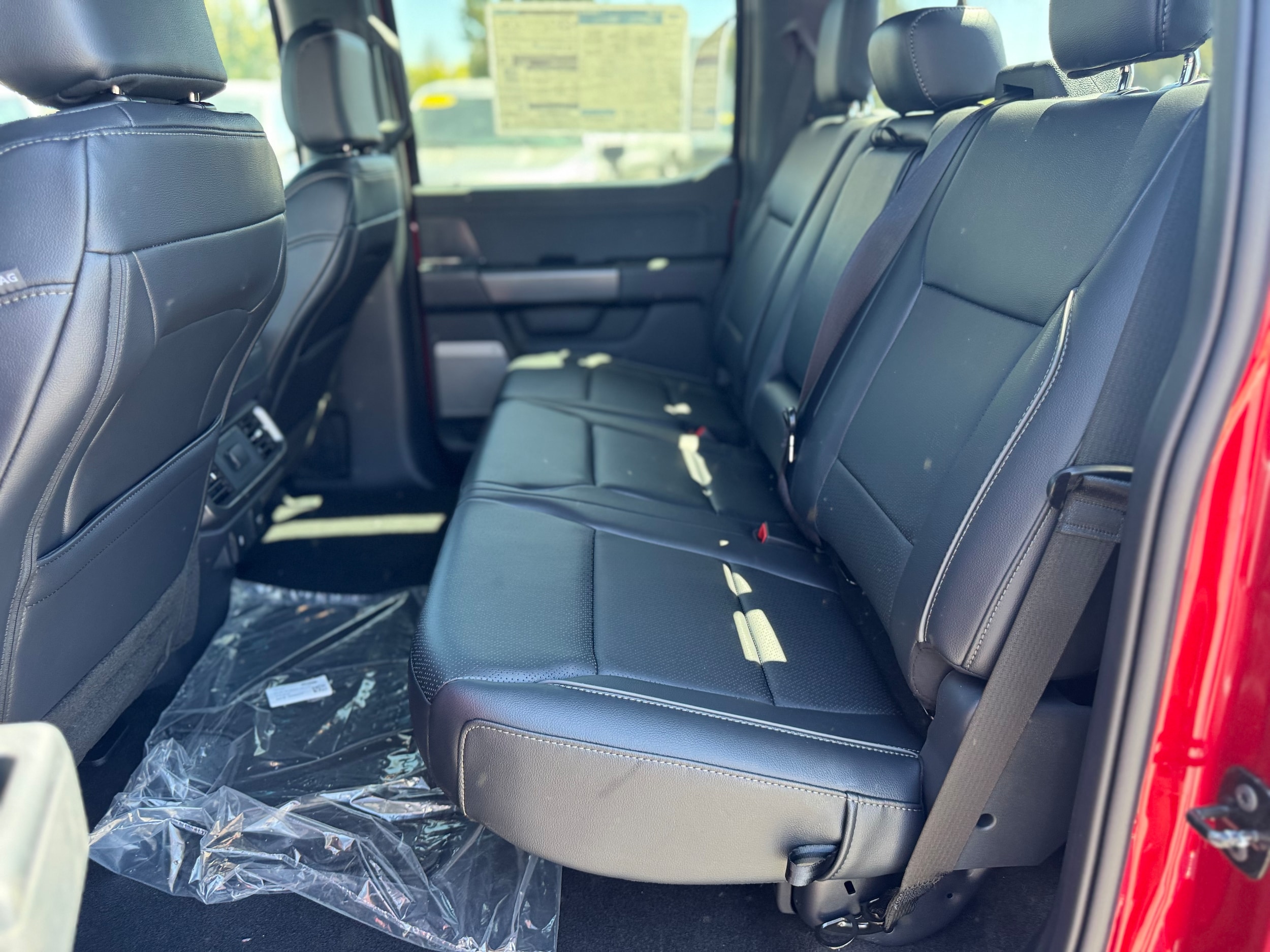 2025 Ford F-150 Lariat - Photo 15