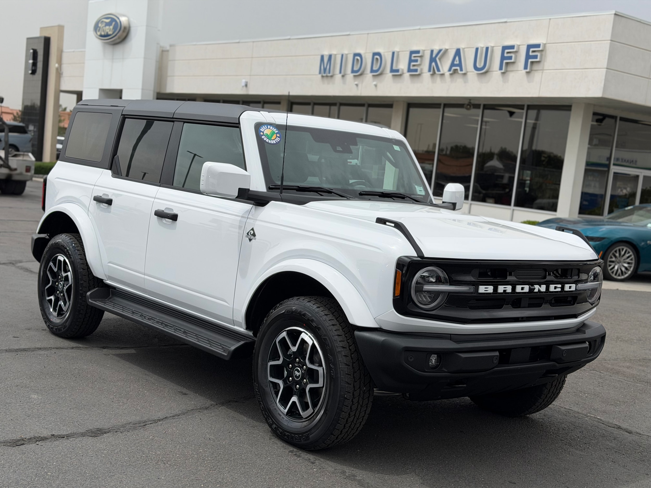 2026 Ford Bronco Outer Banks 4x4's photo