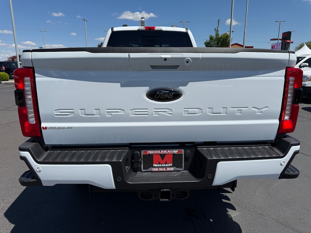 New 2026 Ford Super Duty F-350 SRW Lariat TRUCK