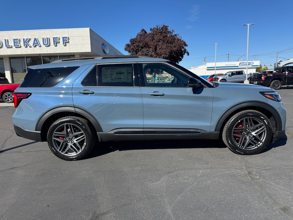 New 2025 Ford Explorer ST SUV