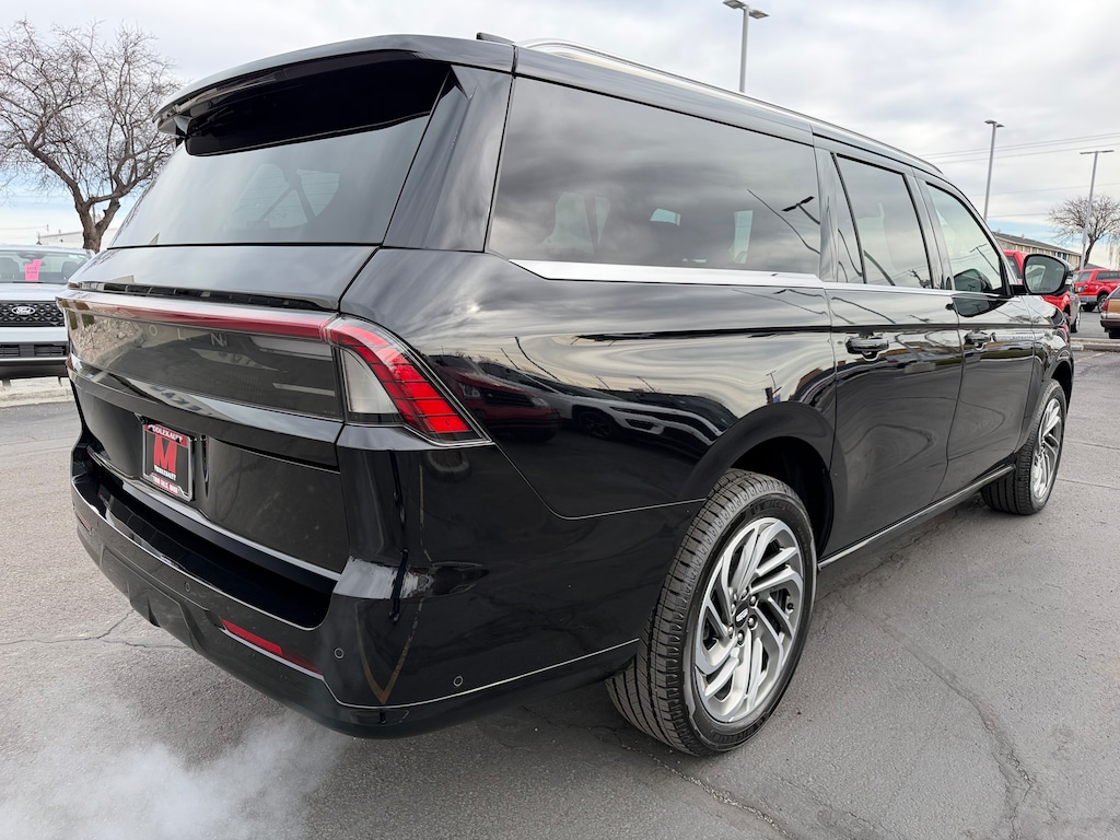 New 2025 Lincoln Navigator L Reserve 4X4