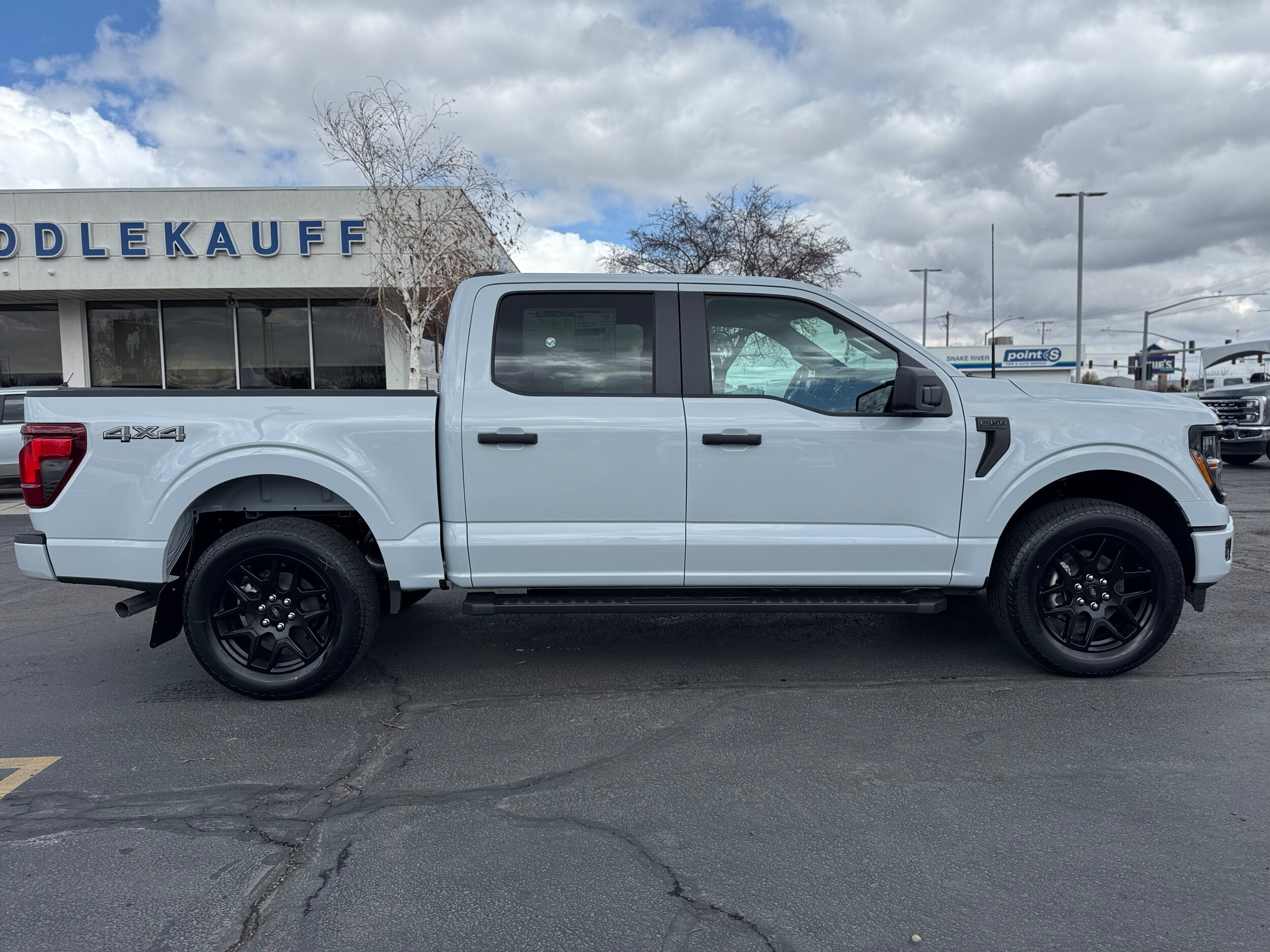 2025 Ford F-150 STX photo 3