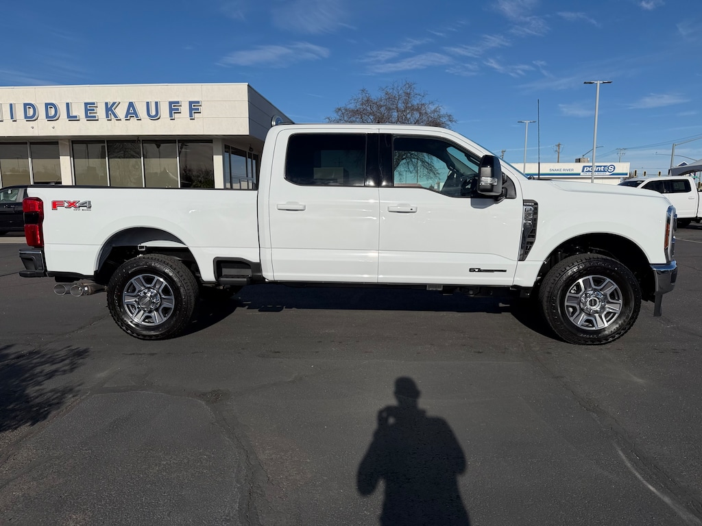 New 2026 Ford F-250 Lariat TRUCK