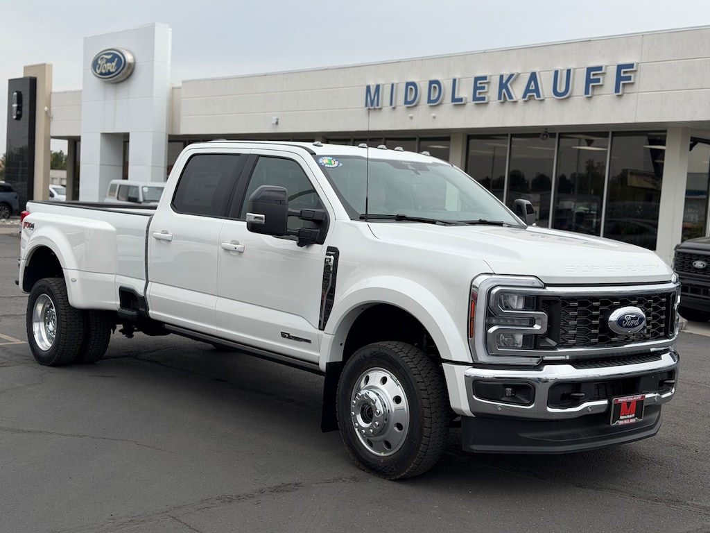 New 2026 Ford F-450 Lariat TRUCK