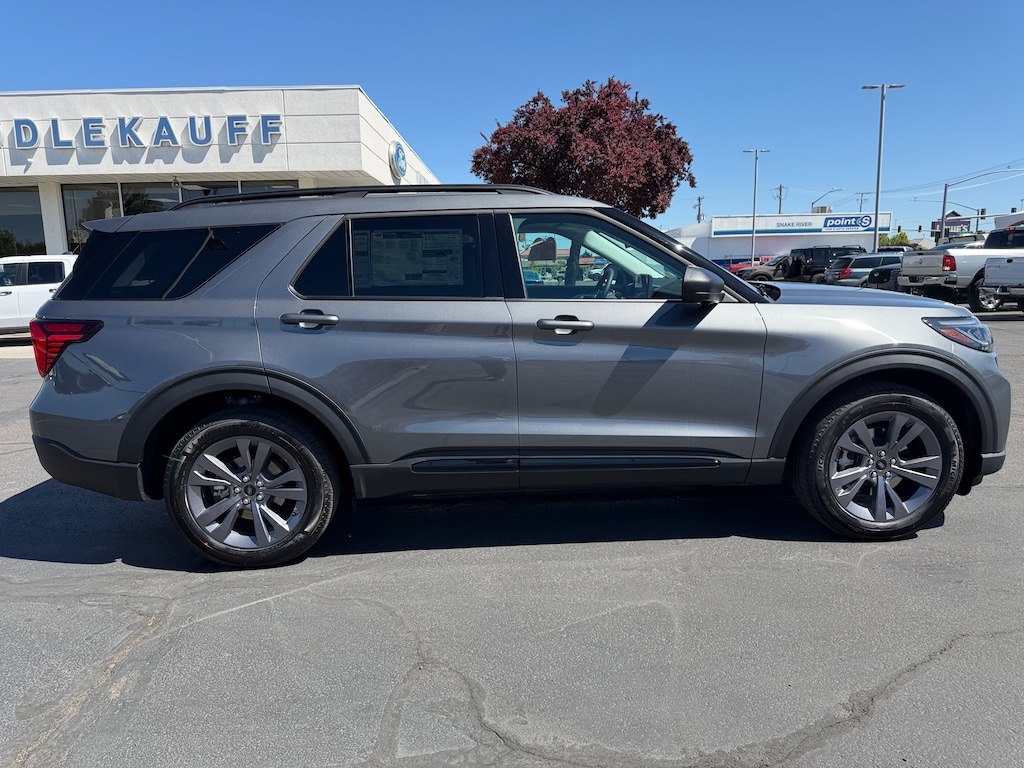 New 2026 Ford Explorer Active SUV