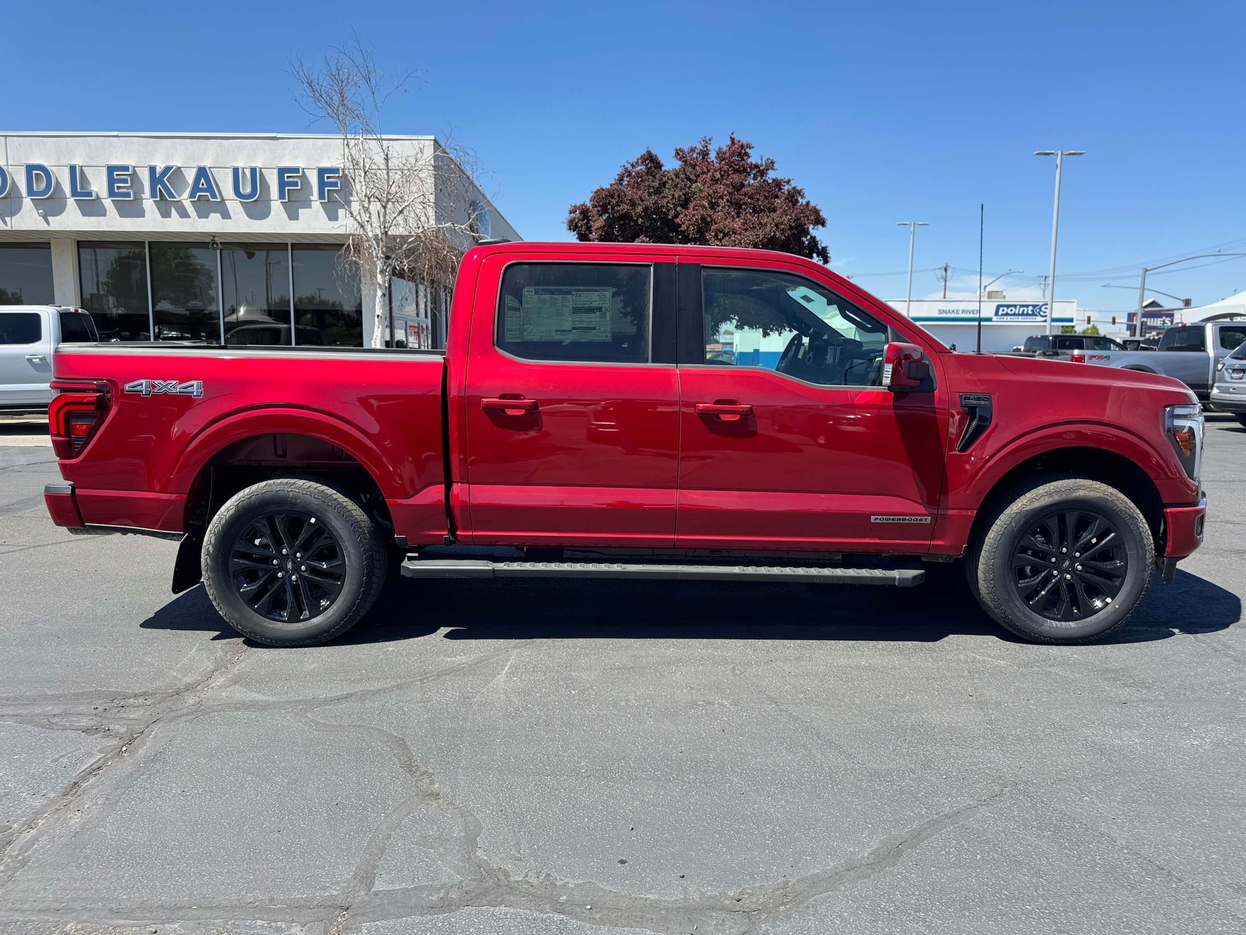 2025 Ford F-150 Lariat - Photo 3