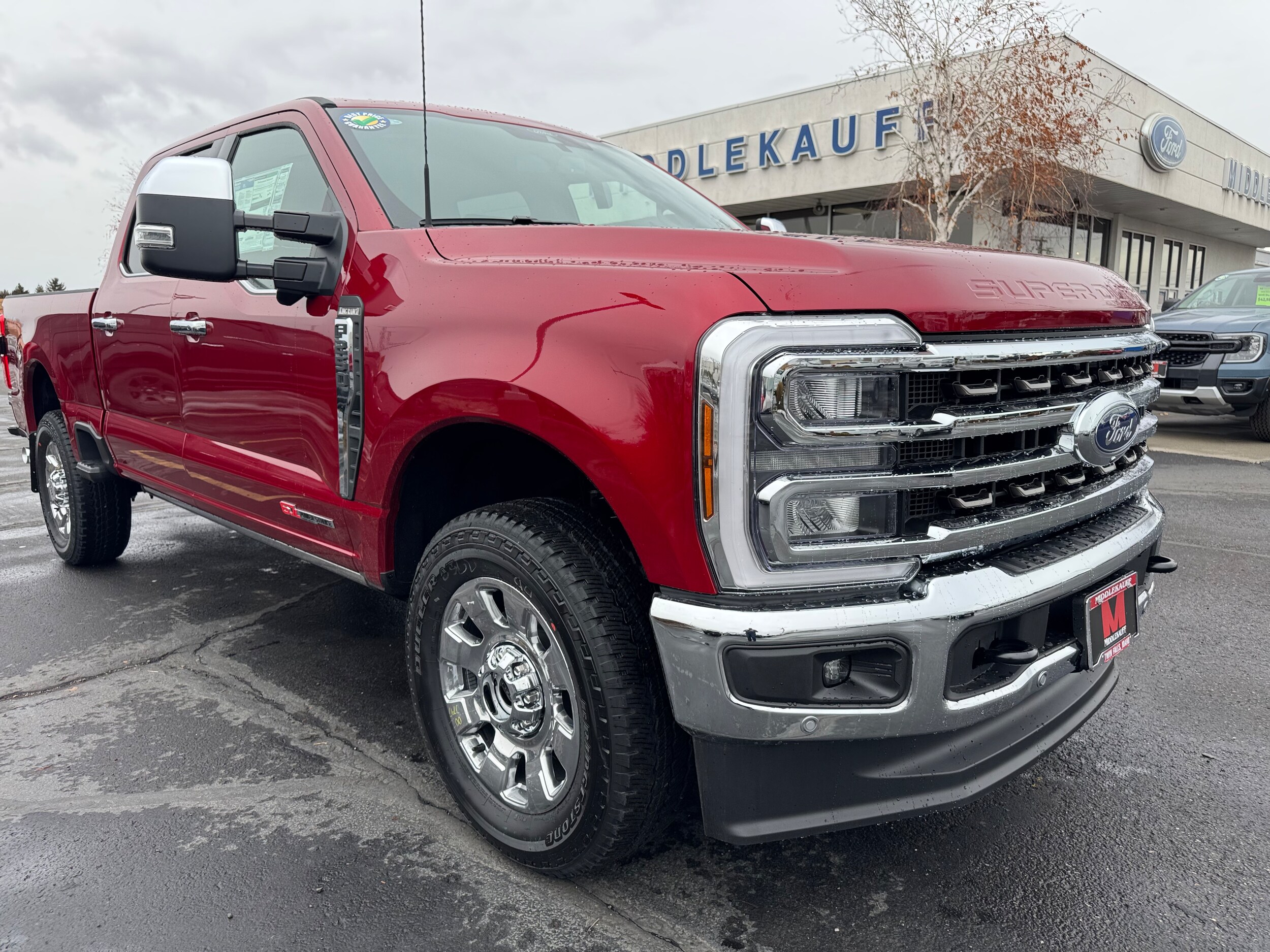 2025 Ford F-250 King Ranch photo 2