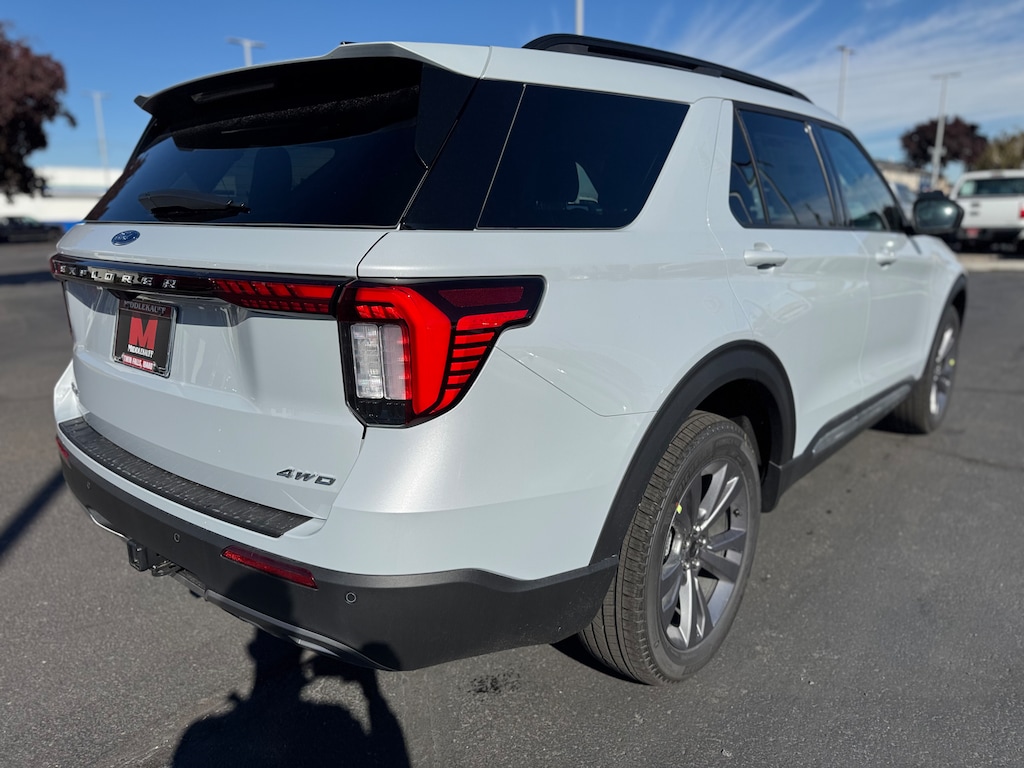 New 2025 Ford Explorer Active SUV