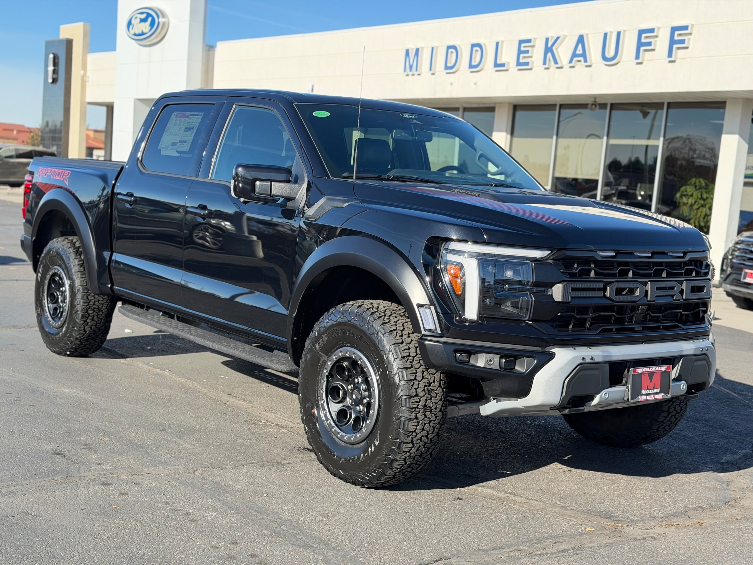 2025 Ford F-150 Raptor's photo