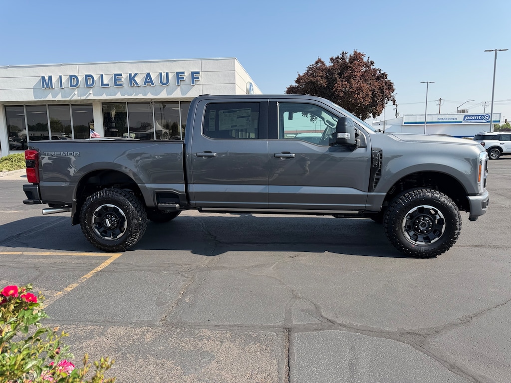 New 2026 Ford F-250 Lariat TRUCK
