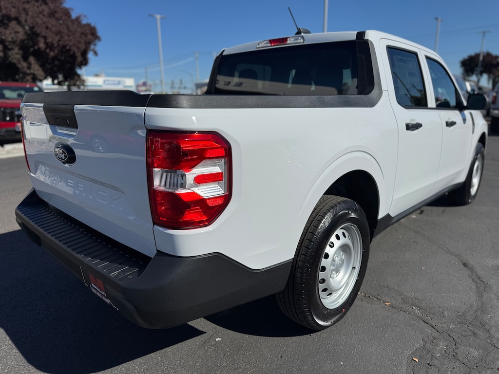 New 2025 Ford Maverick XL TRUCK