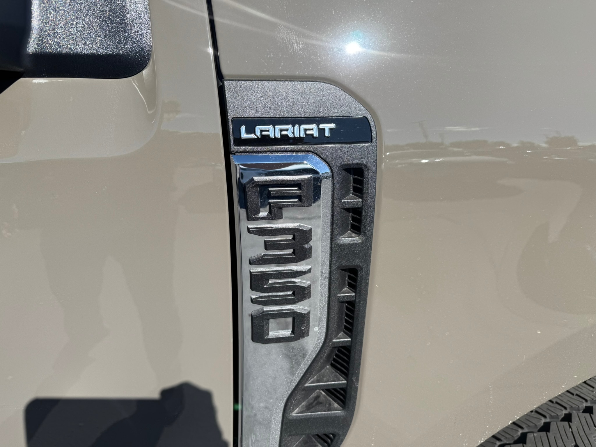 2026 Ford F-350 Super Duty Lariat - Photo 11