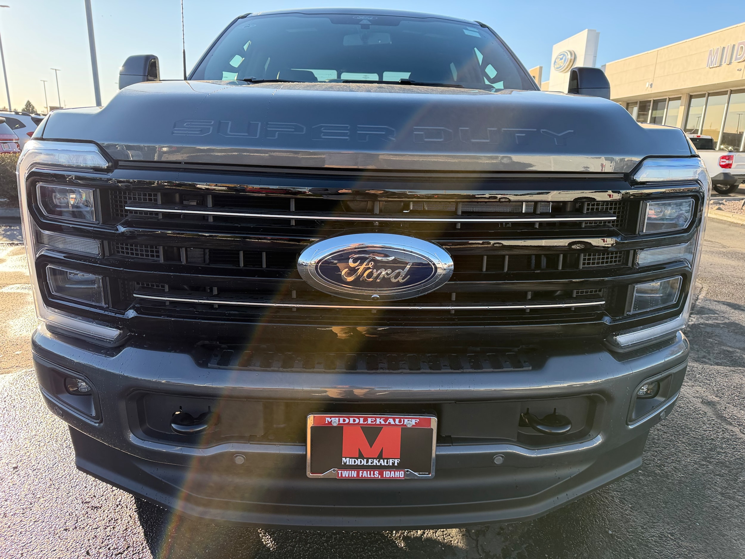 2026 Ford F-350 Super Duty Platinum - Photo 10