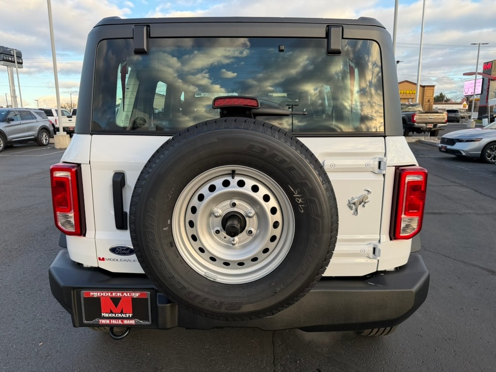 New 2025 Ford Bronco Base SUV