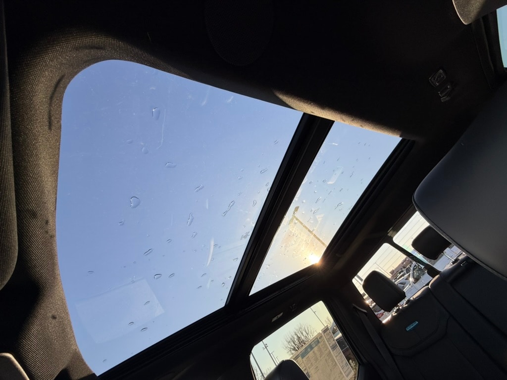 2026 Ford F-350 Super Duty Platinum - Photo 37