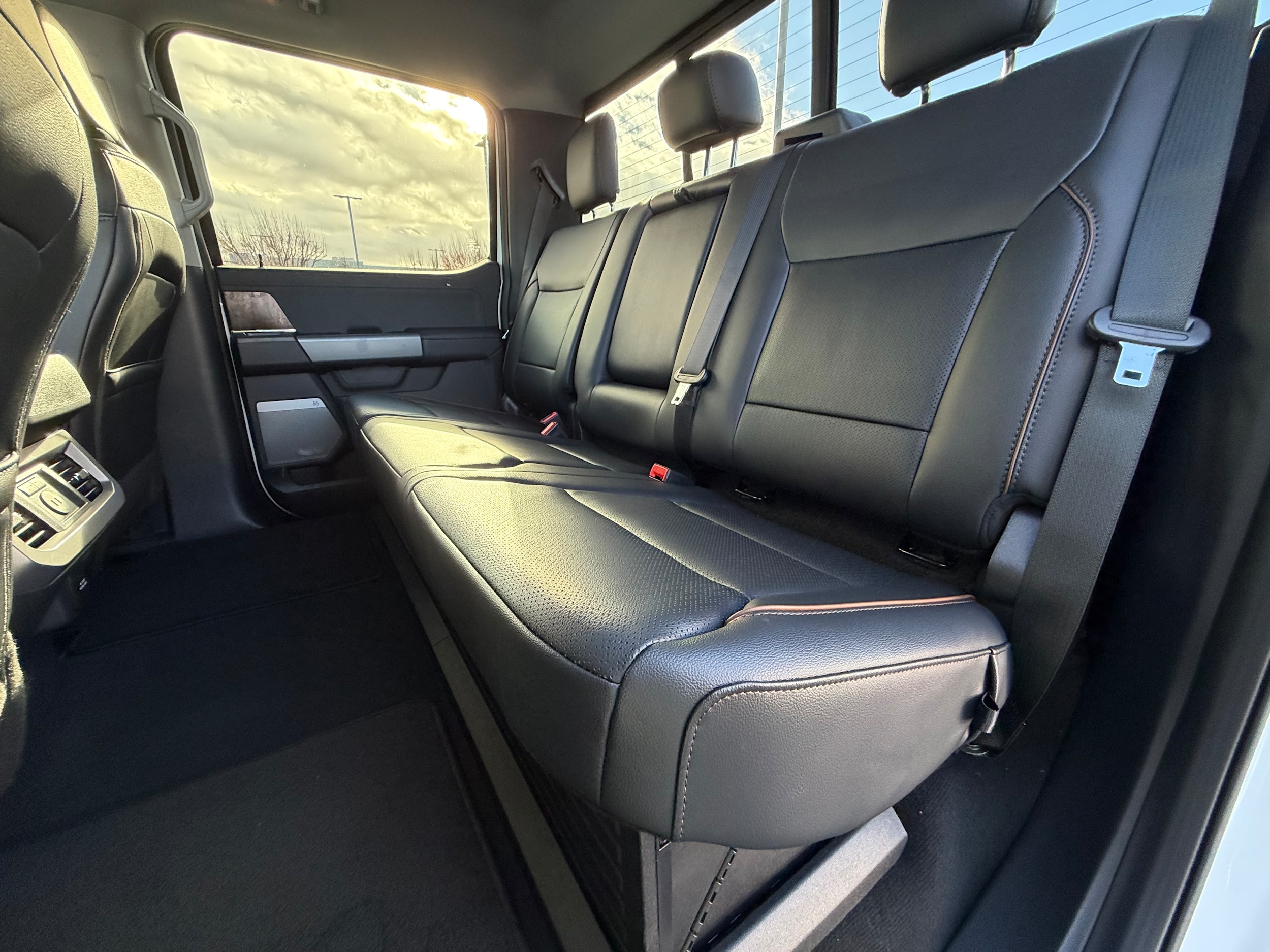 2026 Ford F-350 Super Duty Lariat - Photo 15