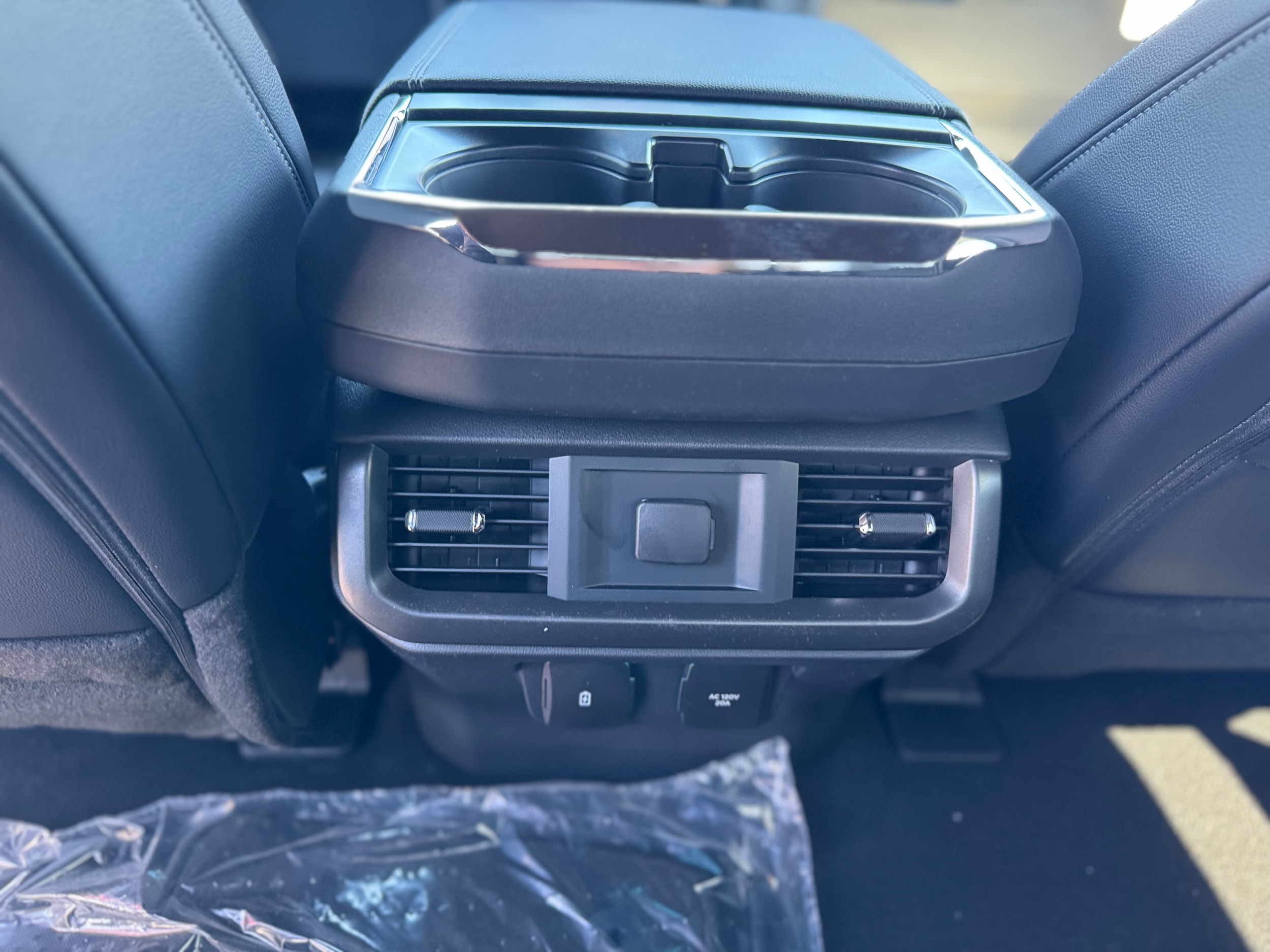 2025 Ford F-150 Lariat - Photo 18