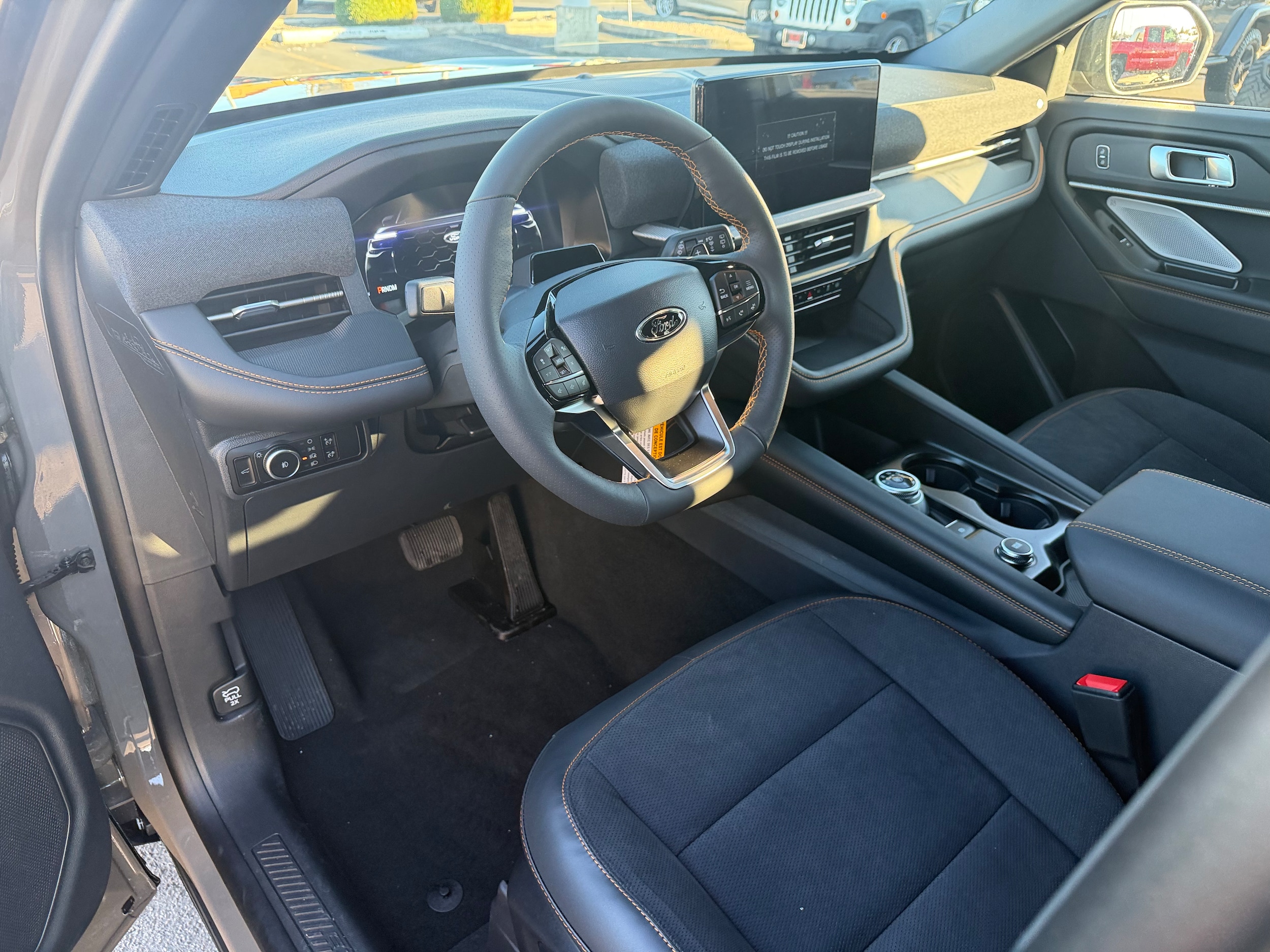 2026 Ford Explorer Tremor - Photo 7