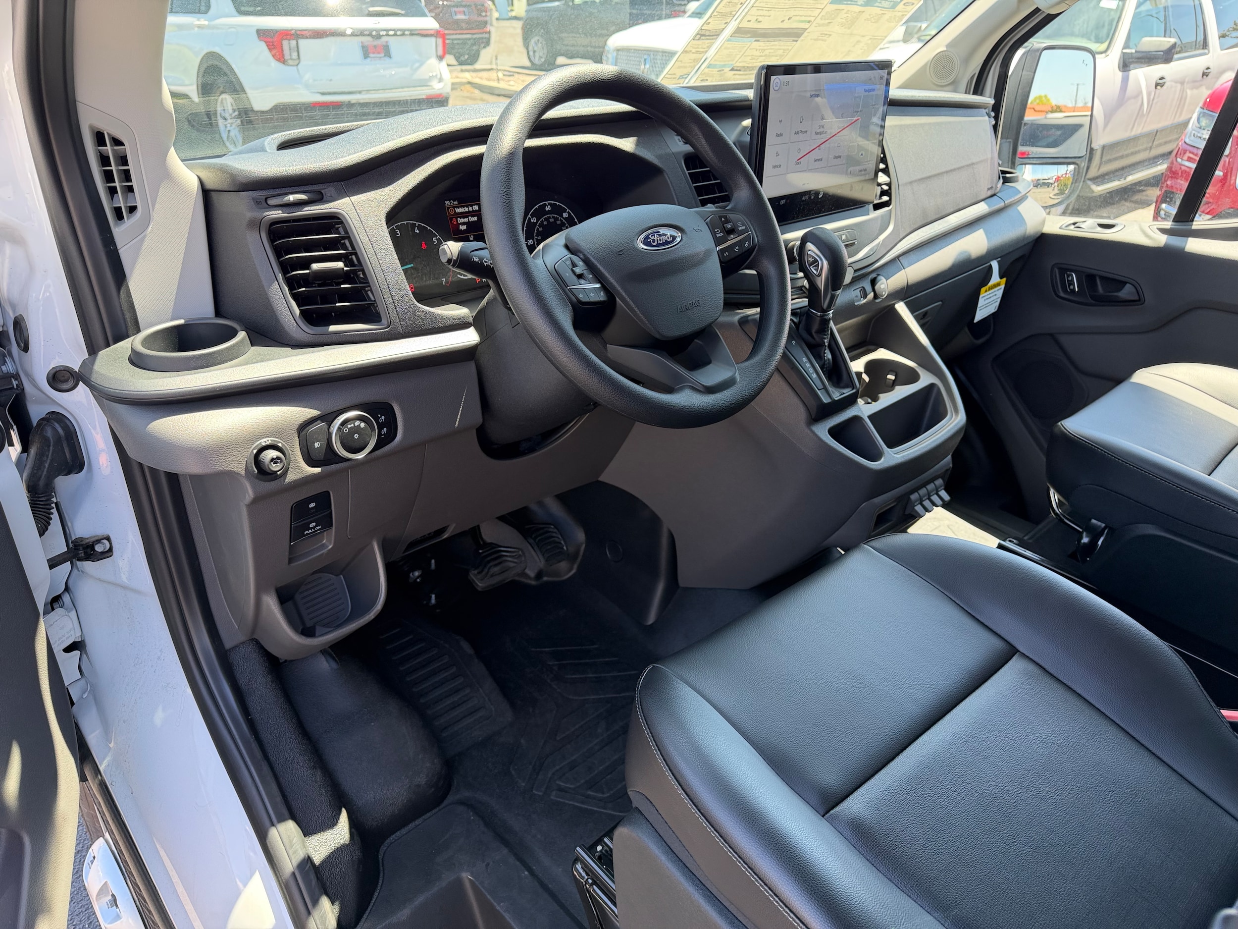 2025 Ford Transit Van Base - Photo 10