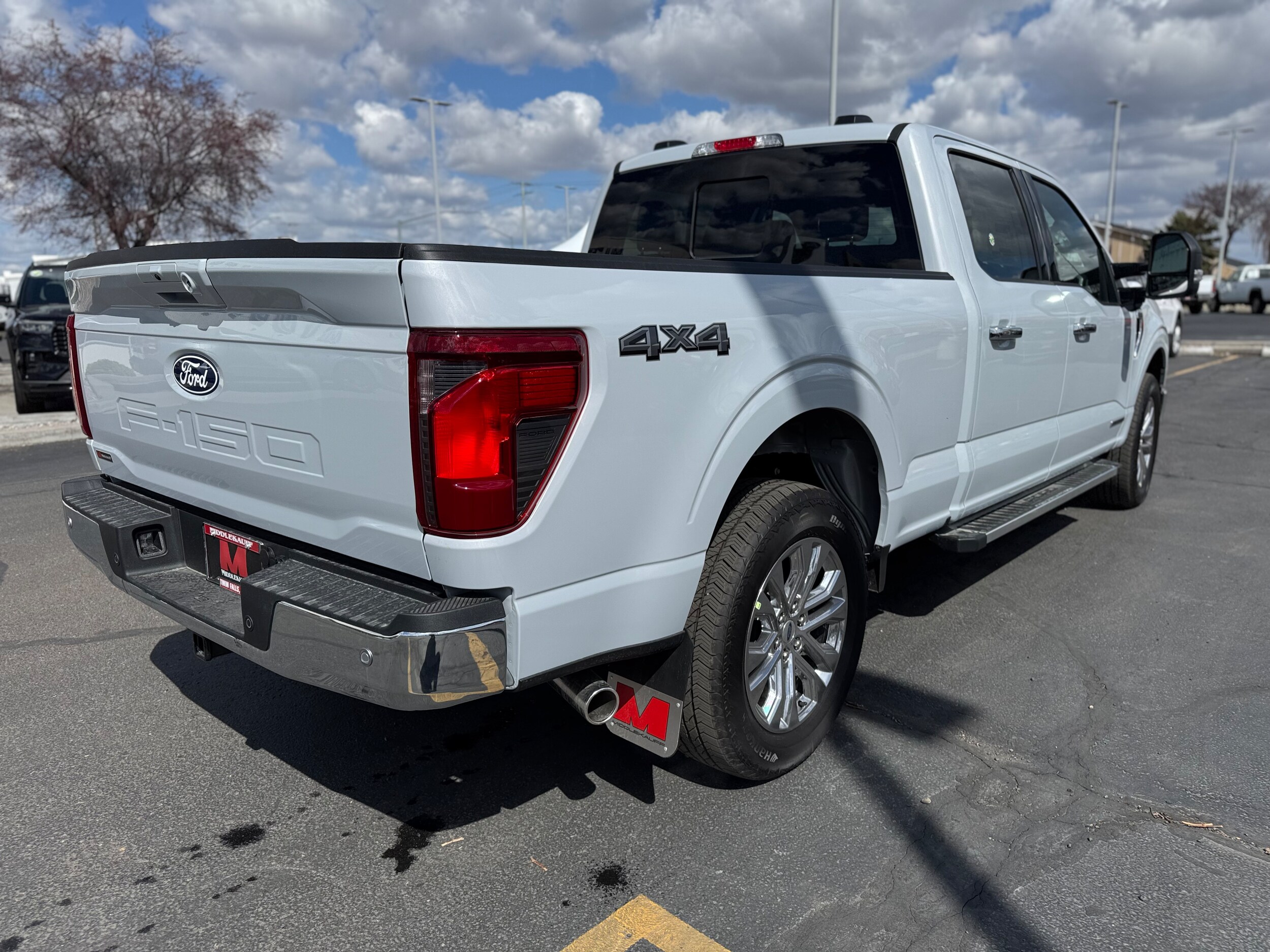 2025 Ford F-150 XLT photo 4