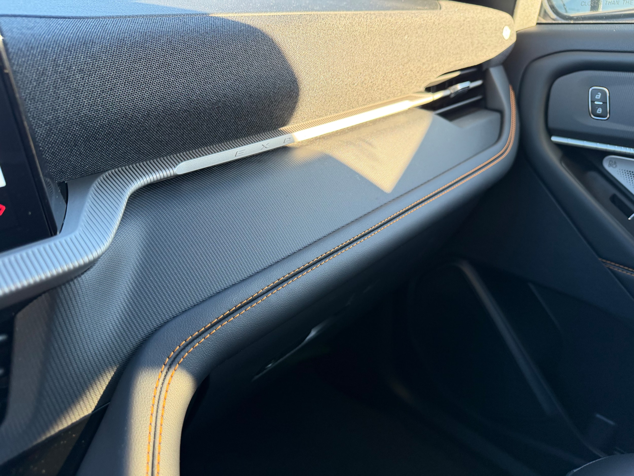 2026 Ford Explorer Tremor - Photo 23