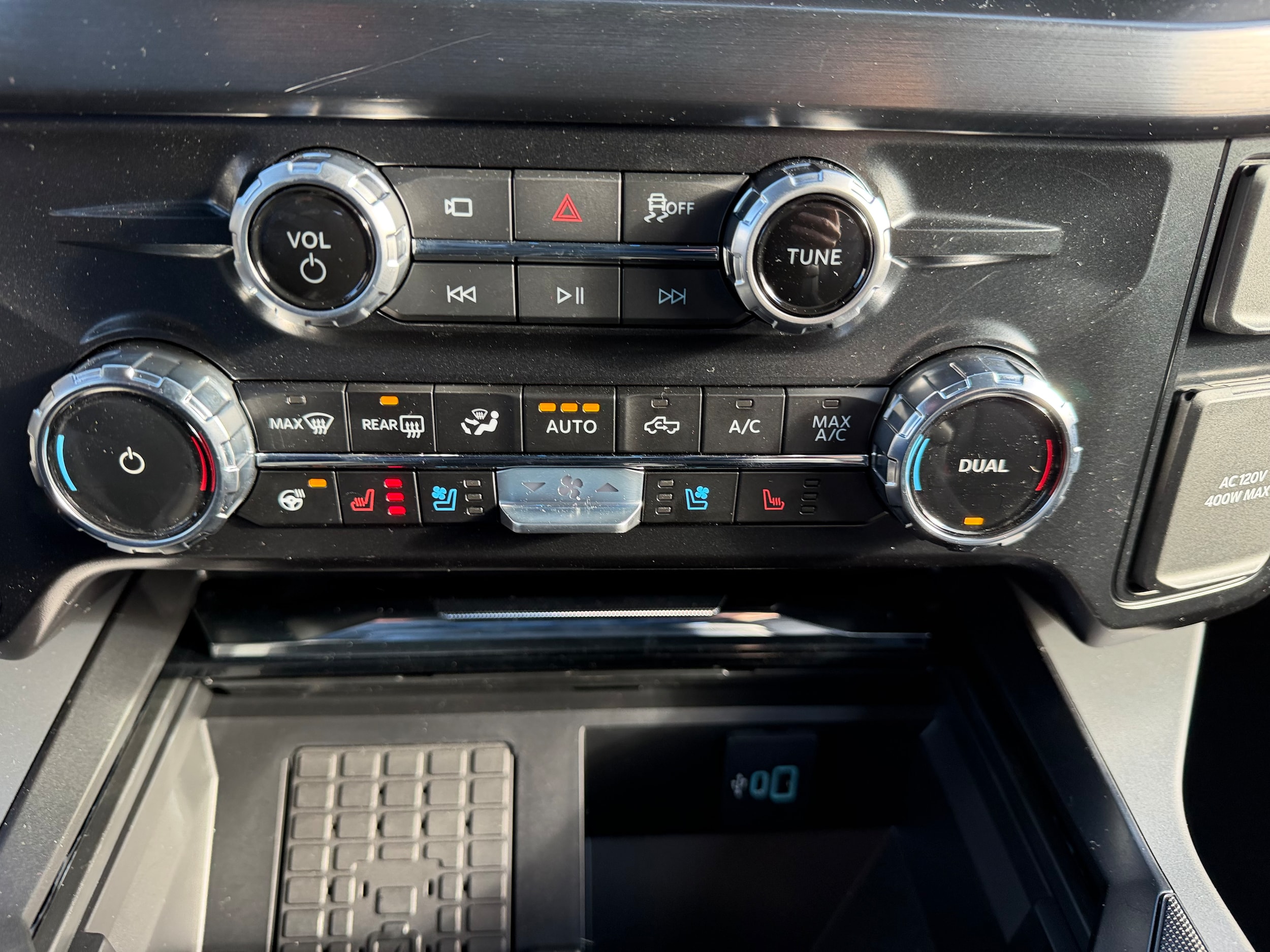 2026 Ford F-350 Super Duty Lariat - Photo 21