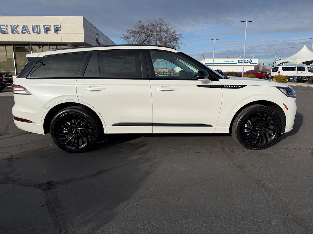 New 2026 Lincoln Aviator Reserve AWD