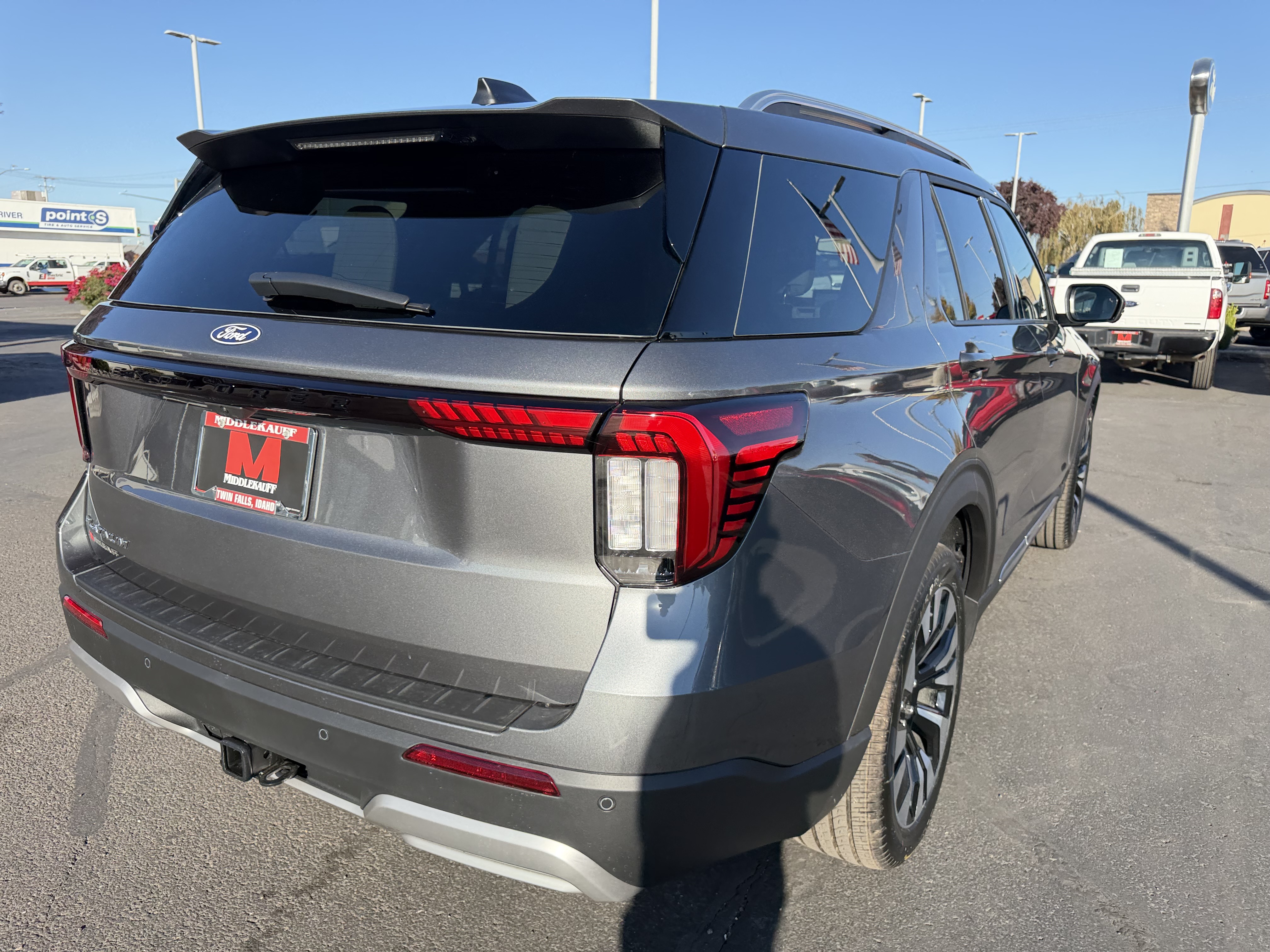 New 2027 Ford Explorer Platinum SUV