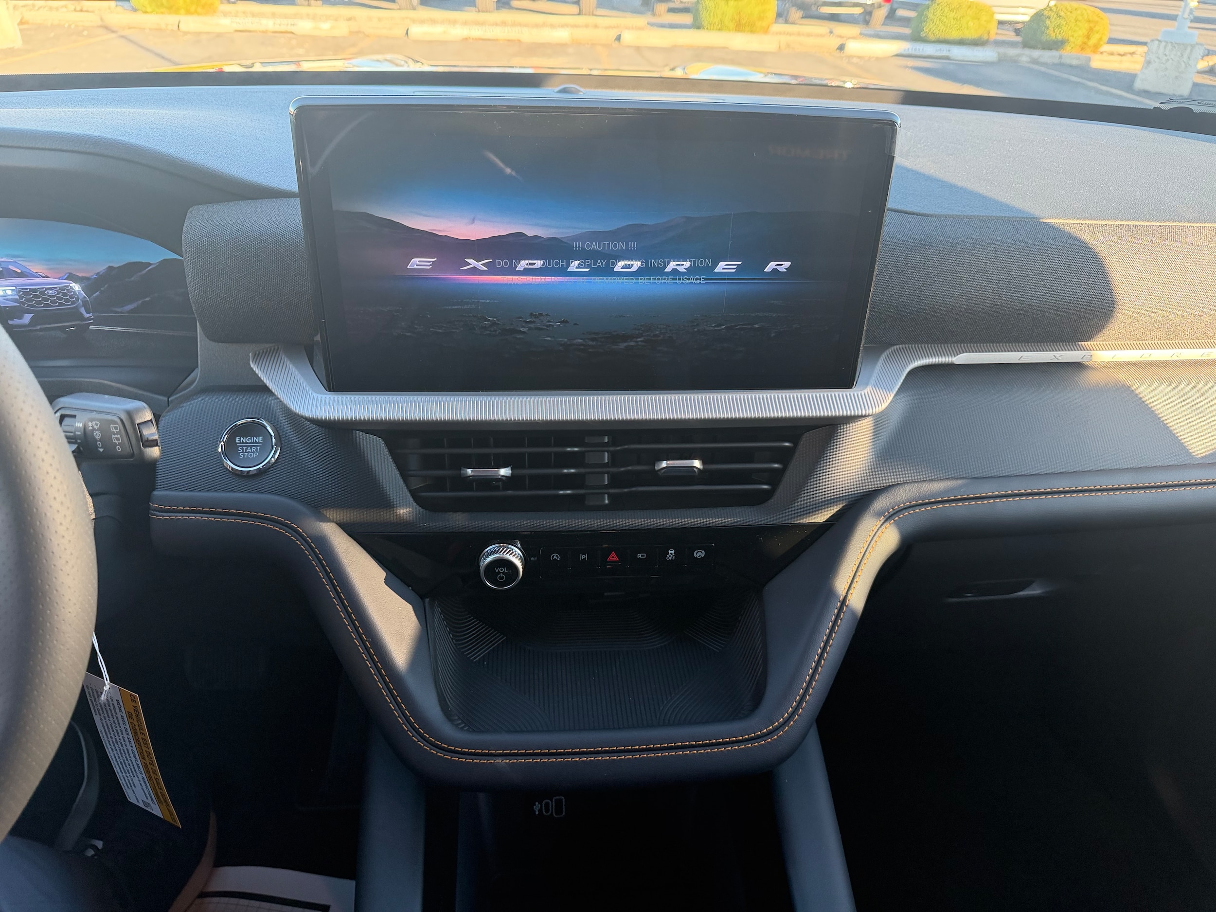 2026 Ford Explorer Tremor - Photo 16