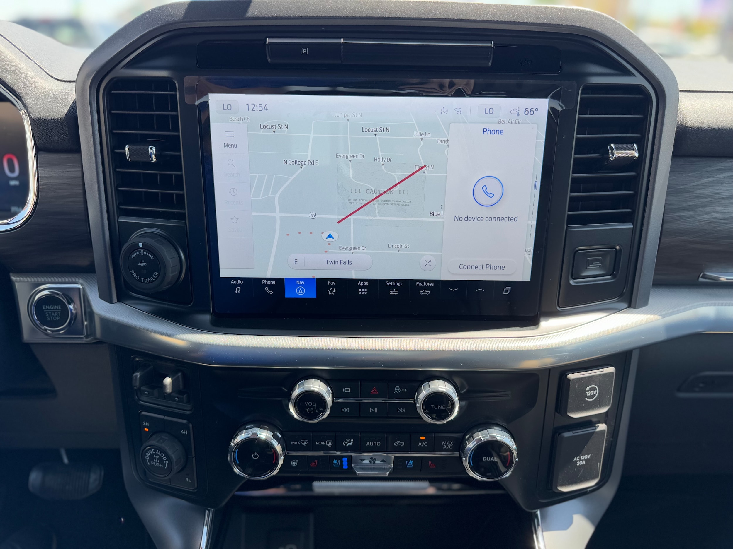 2025 Ford F-150 Lariat - Photo 19