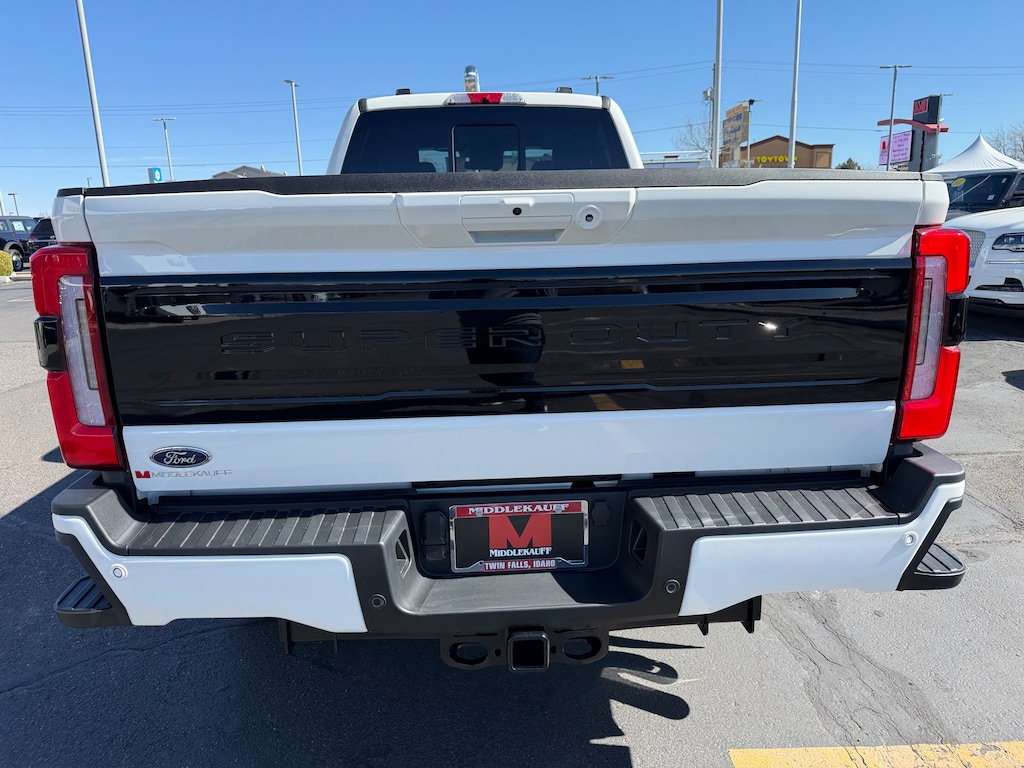 New 2026 Ford Super Duty F-350 SRW Platinum TRUCK