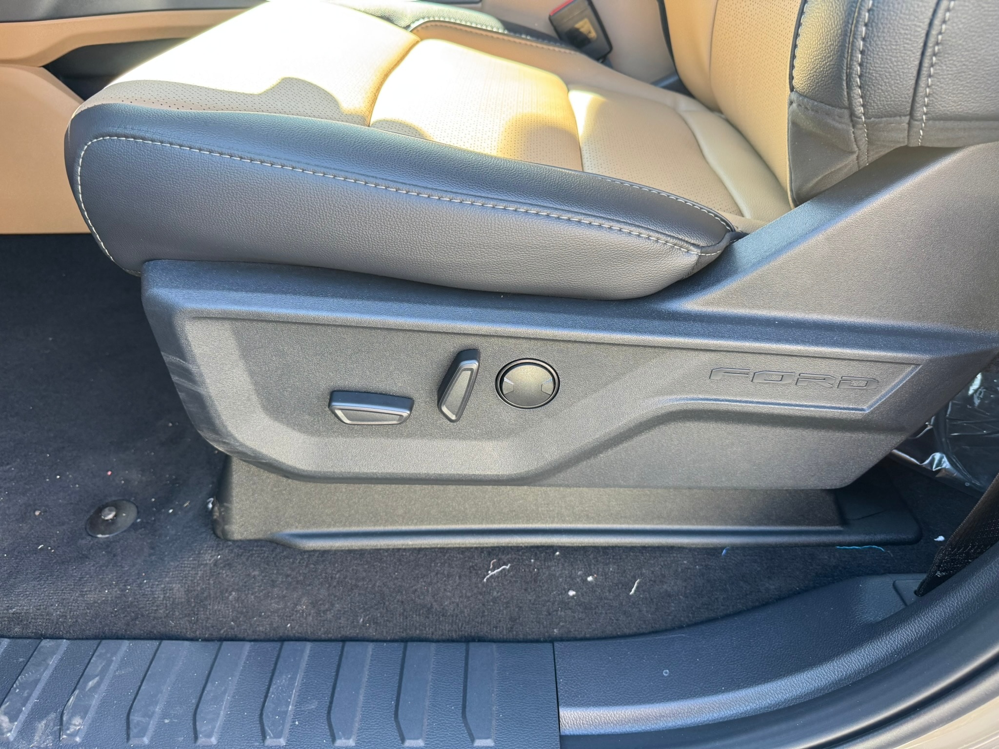 2026 Ford F-350 Super Duty Lariat - Photo 23