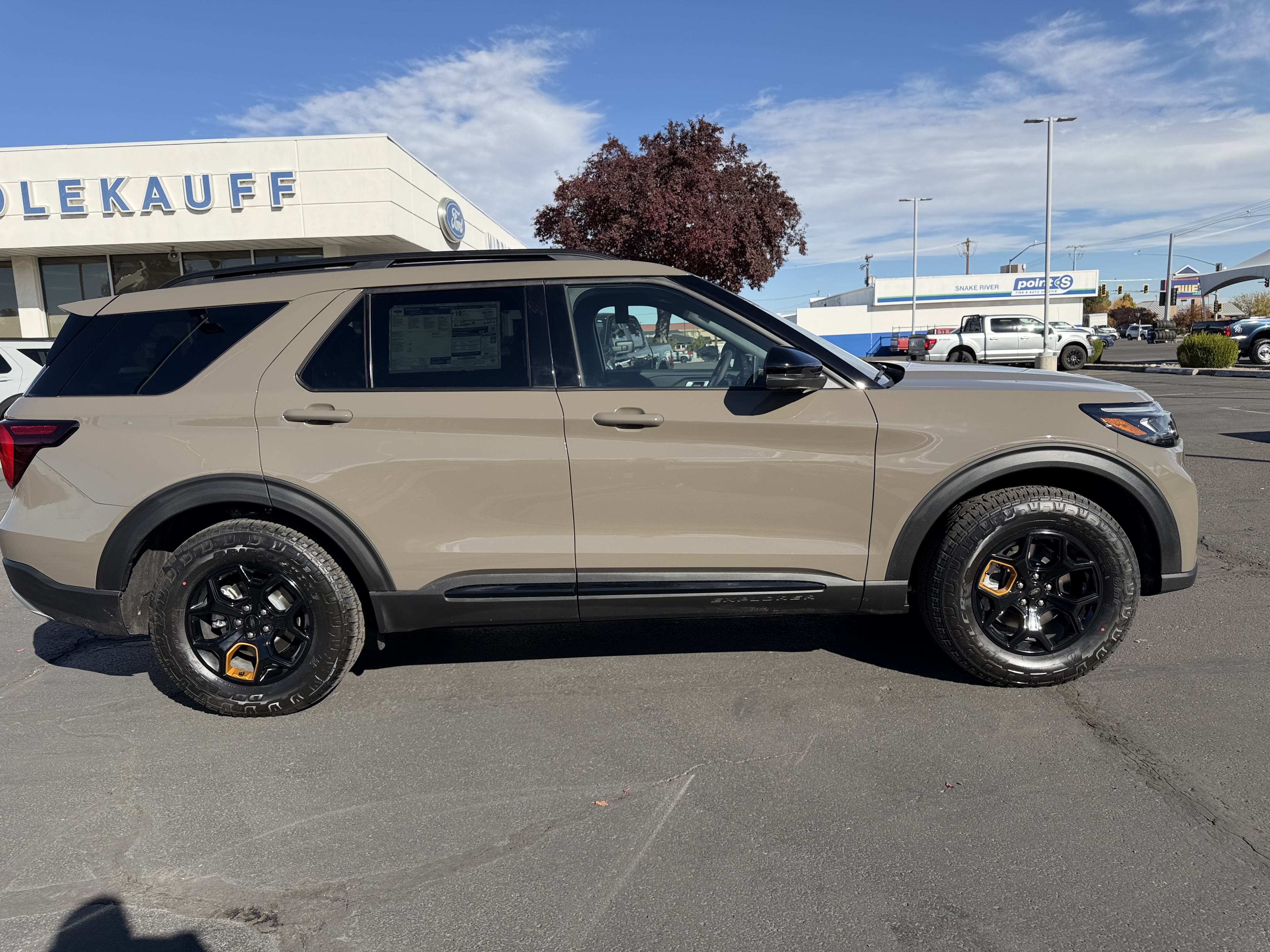 New 2027 Ford Explorer Tremor SUV