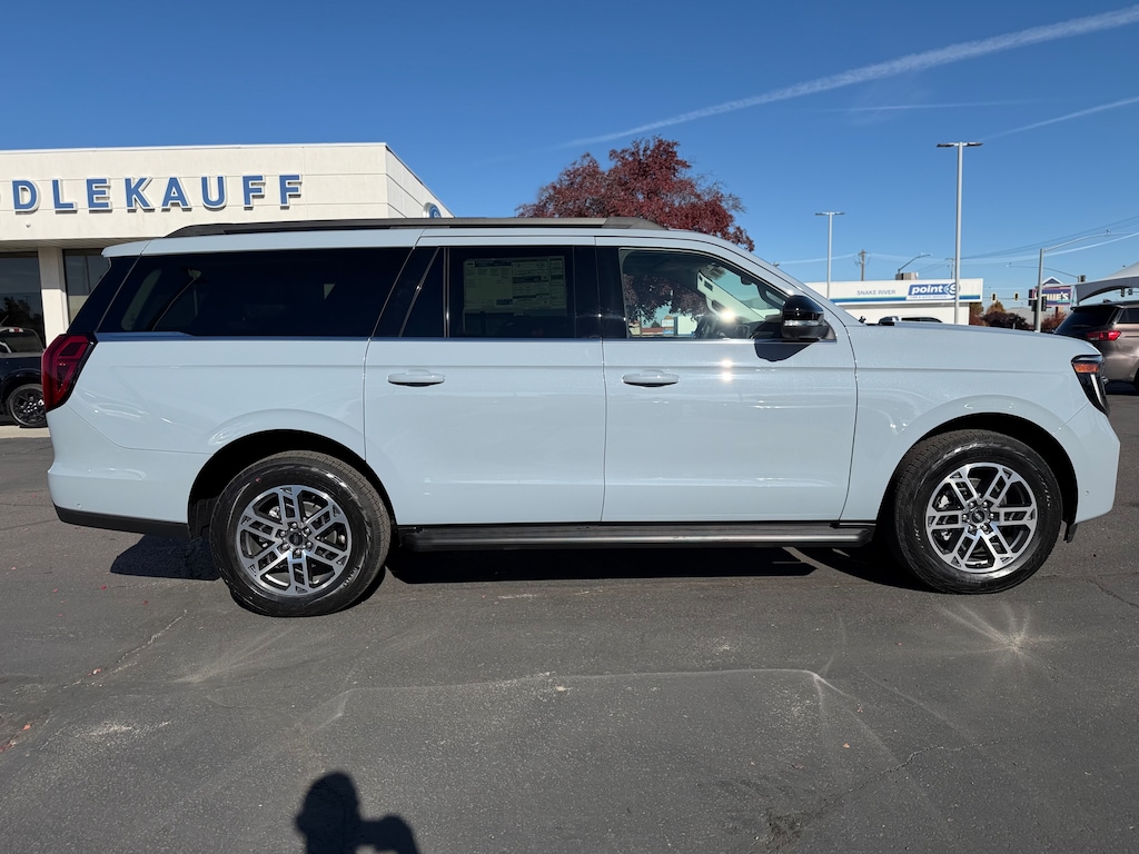 New 2025 Ford Expedition Max Active SUV