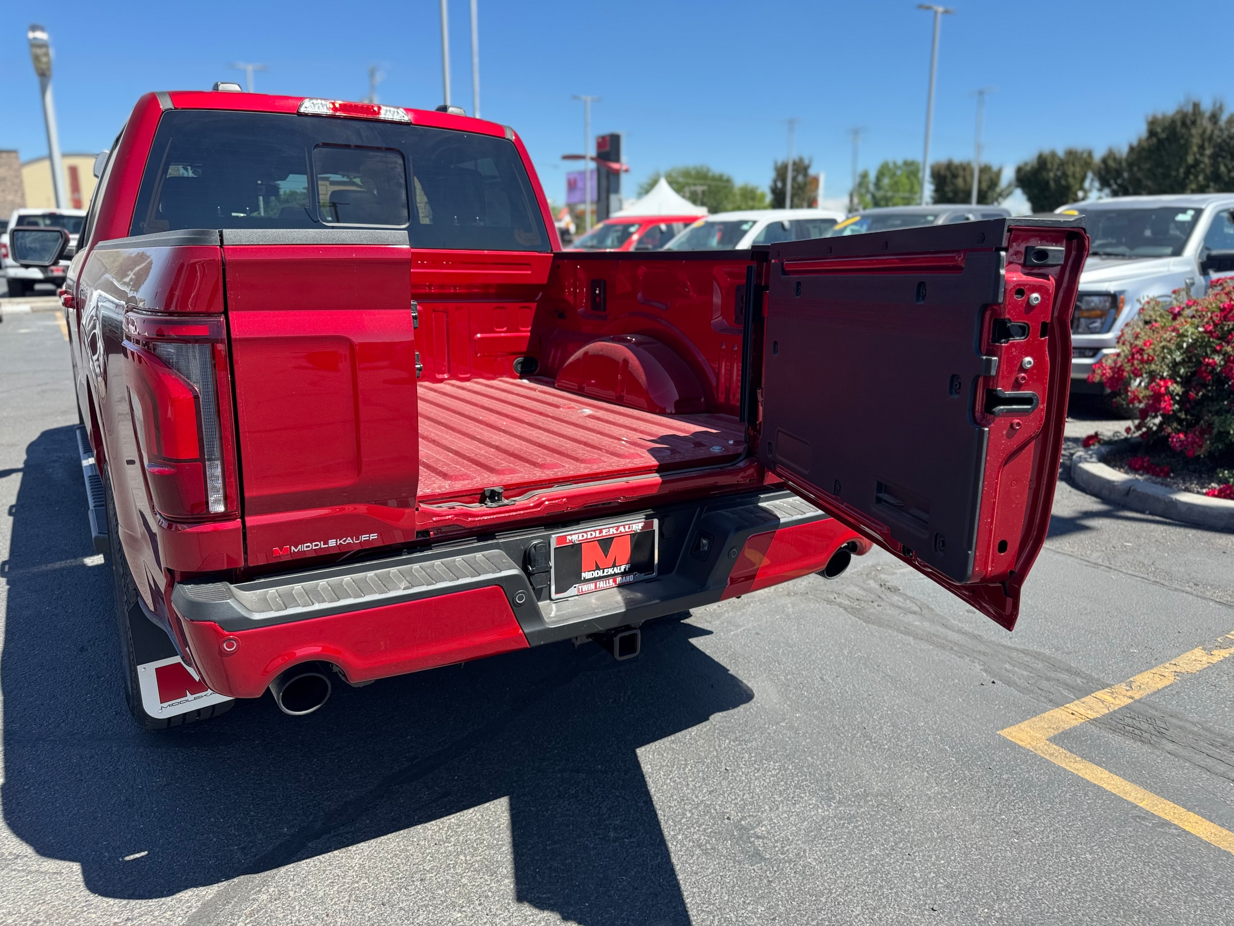 2025 Ford F-150 Lariat - Photo 6