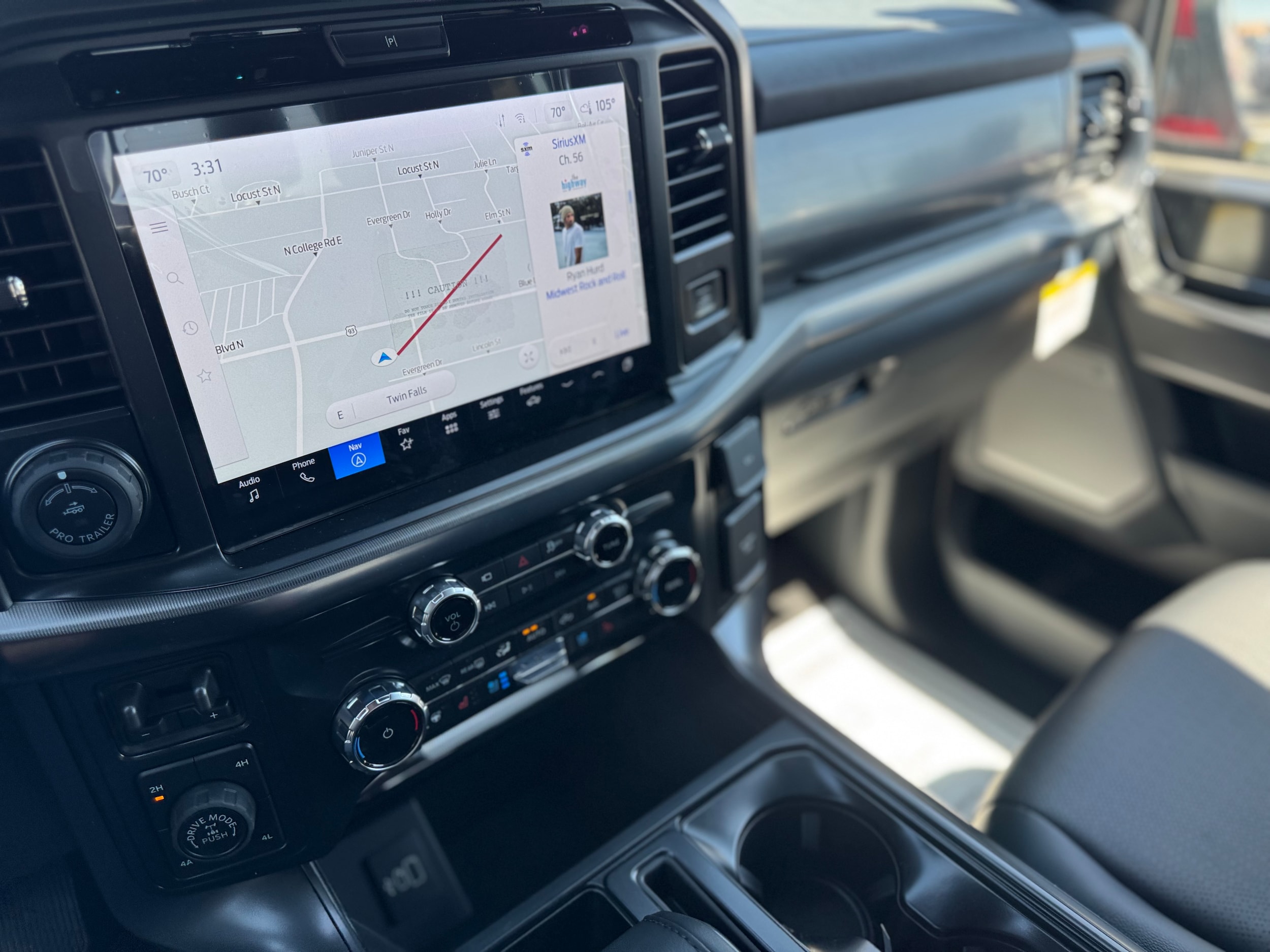 2025 Ford F-150 Lariat - Photo 25