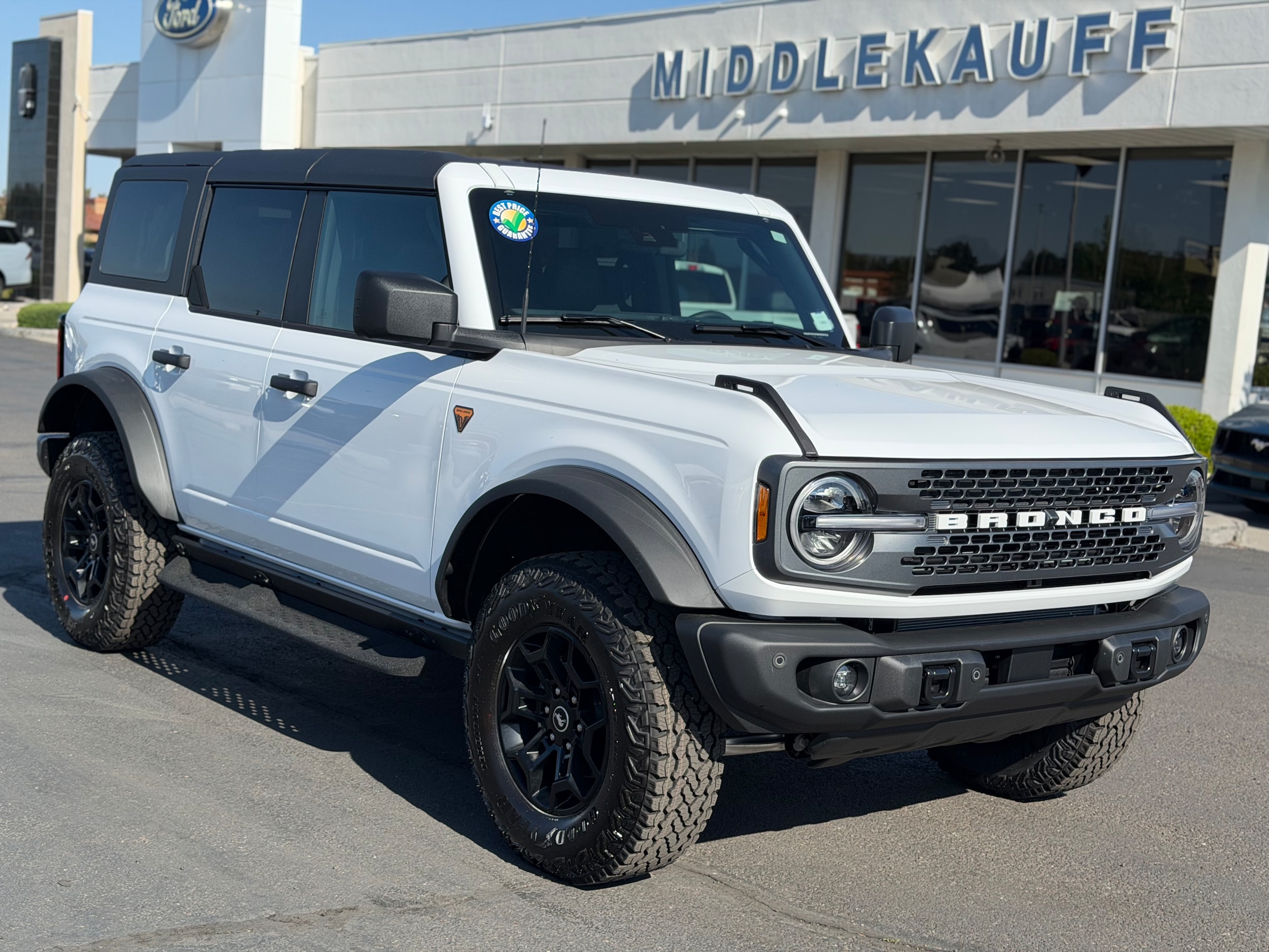 2026 Ford Bronco Badlands 4x4's photo