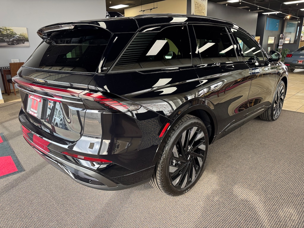 New 2025 Lincoln Nautilus Reserve AWD