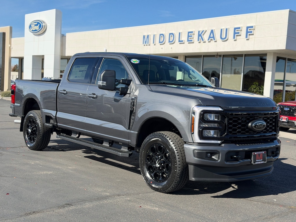 New 2026 Ford F-350 XLT 4WD Crew CAB 6.75 BO TRUCK