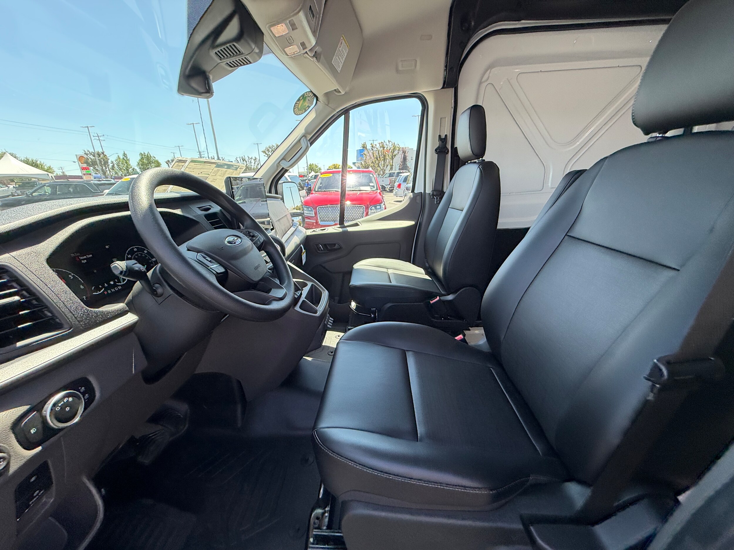 2025 Ford Transit Van Base - Photo 12