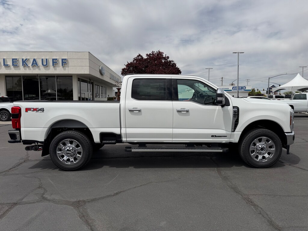 New 2026 Ford F-350 Lariat TRUCK